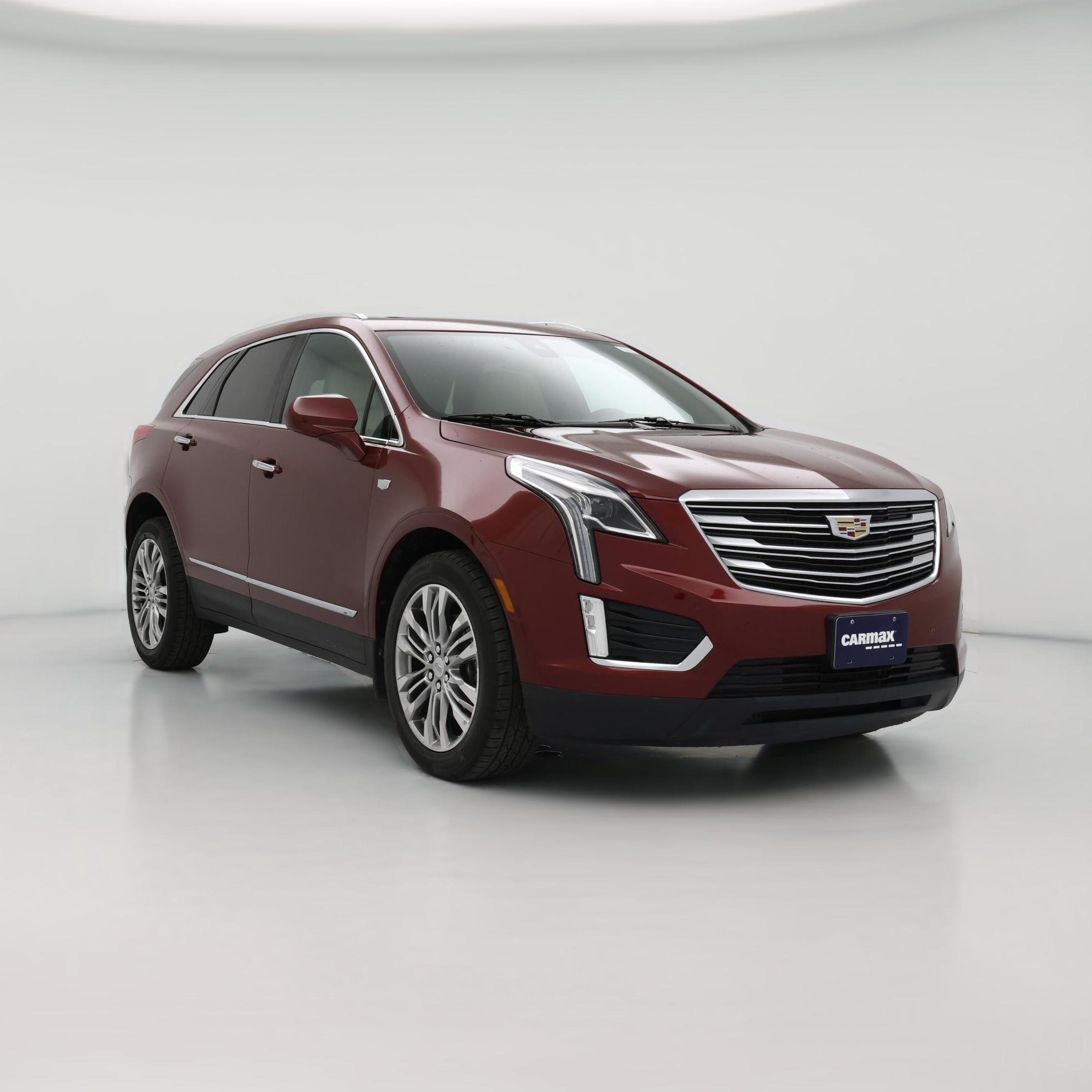 Thumbnail: 2017 Cadillac XT5 - 1