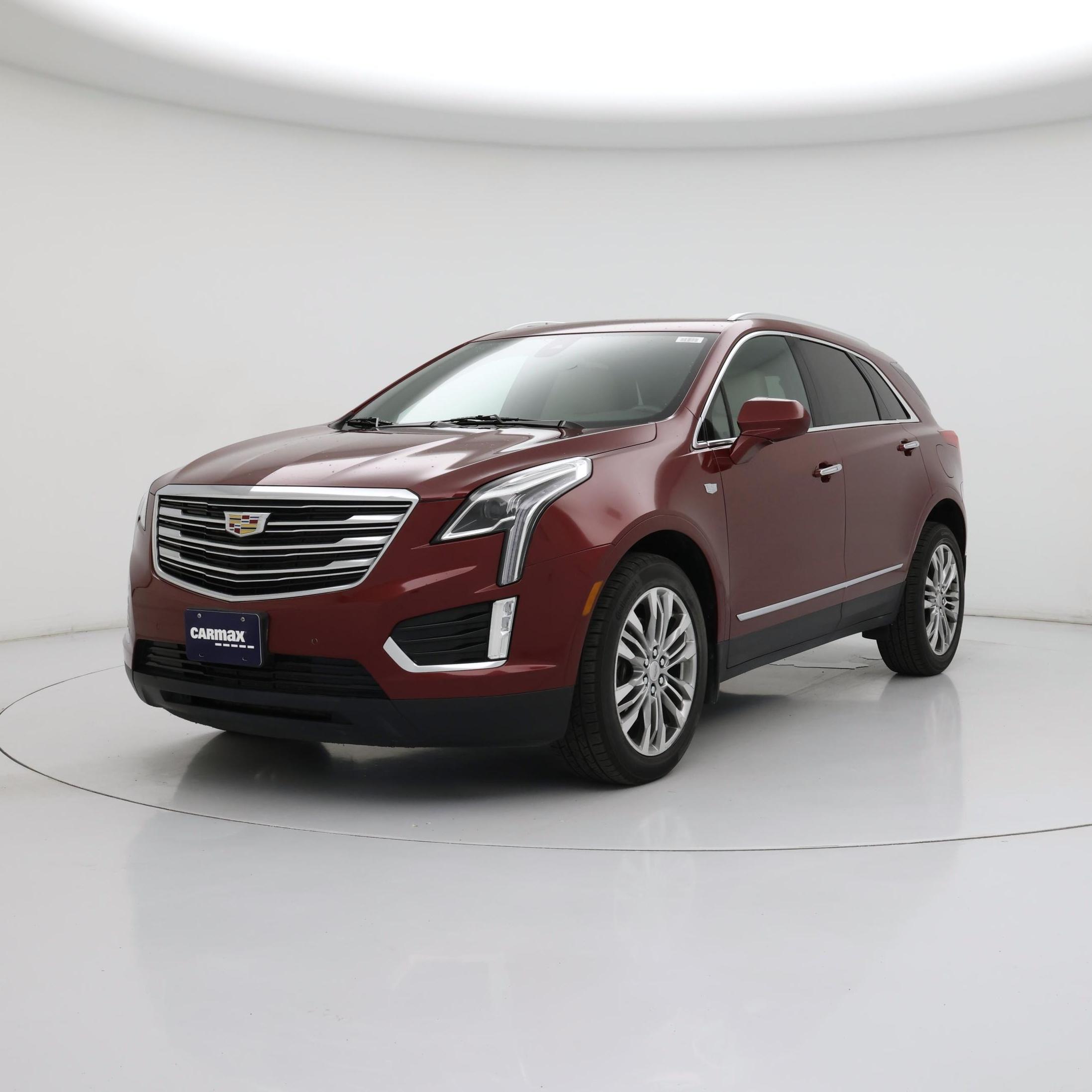 Thumbnail: 2017 Cadillac XT5 - 4