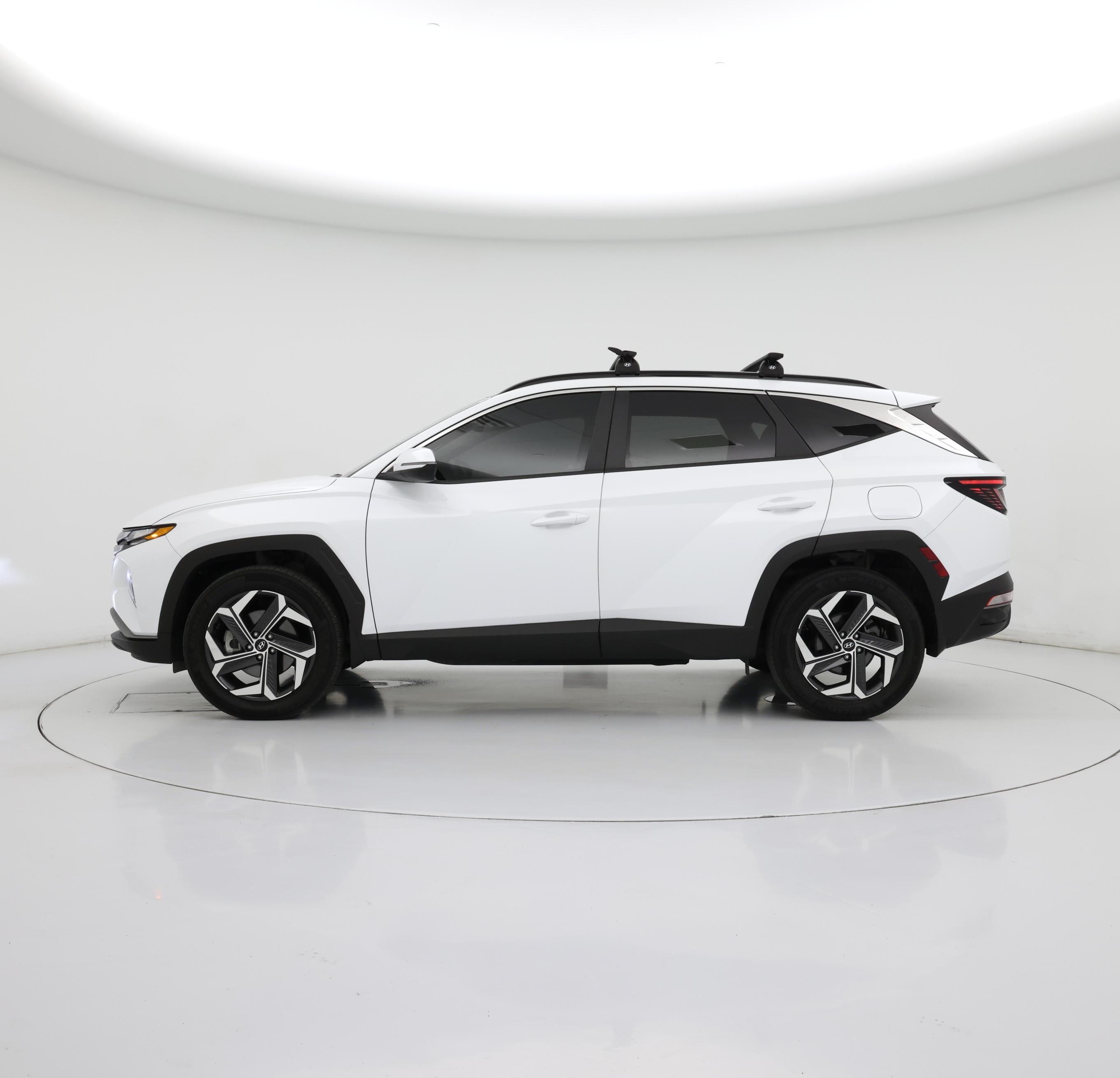 Thumbnail: 2022 Hyundai Tucson - 3