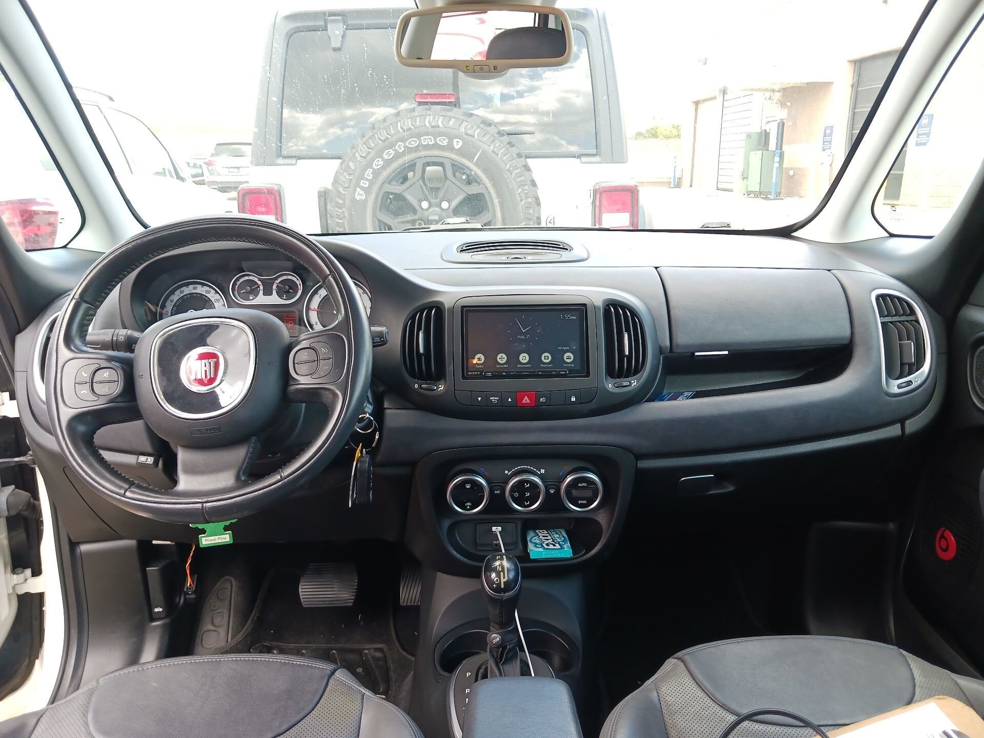 Thumbnail: 2015 Fiat 500L - 11
