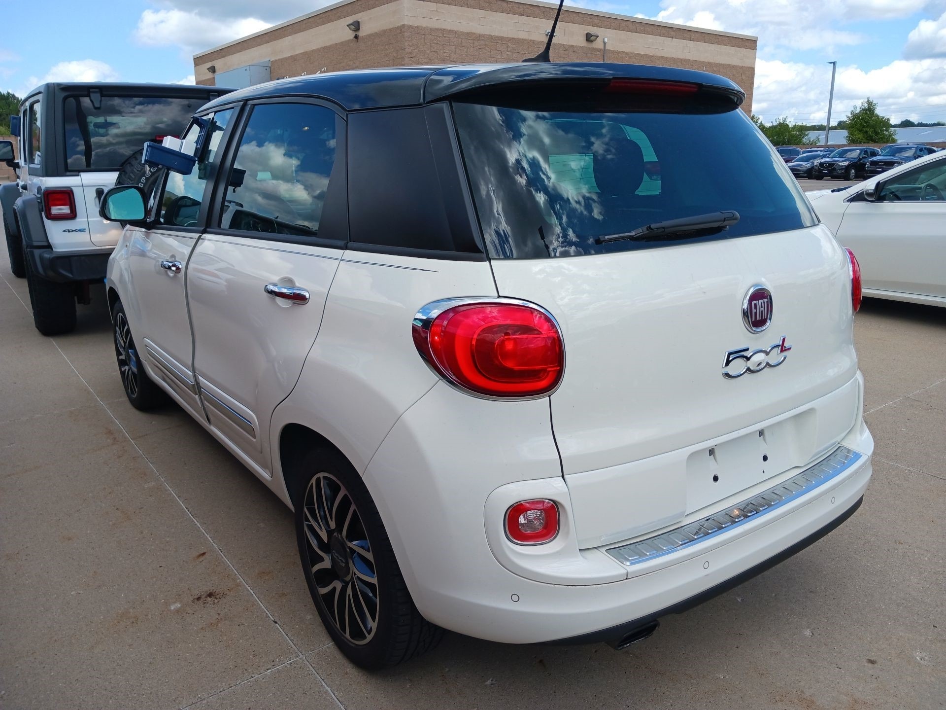 Thumbnail: 2015 Fiat 500L - 4