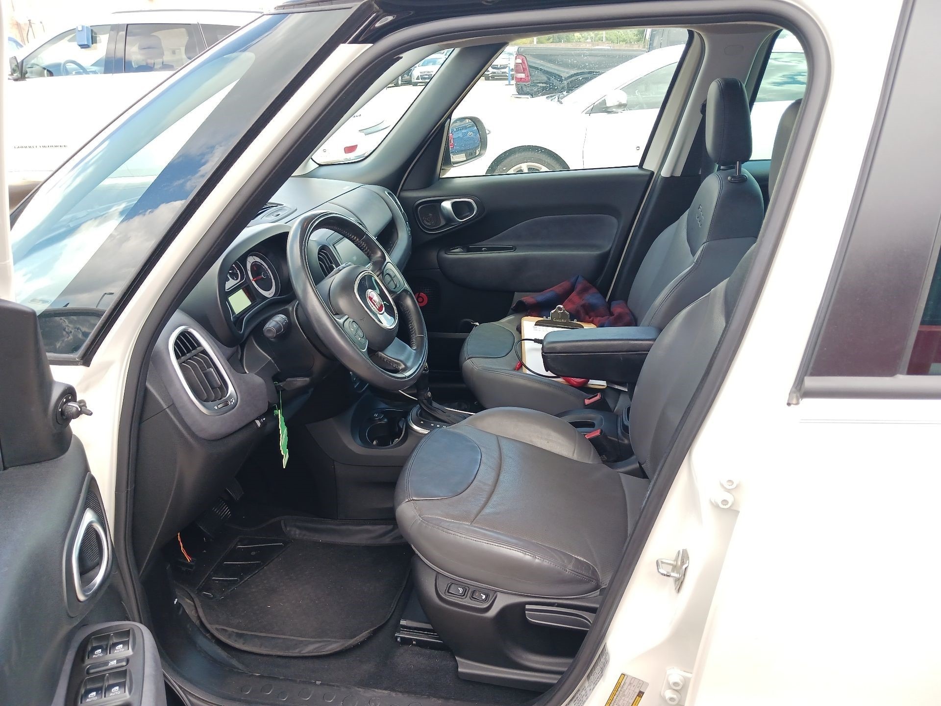 Thumbnail: 2015 Fiat 500L - 7
