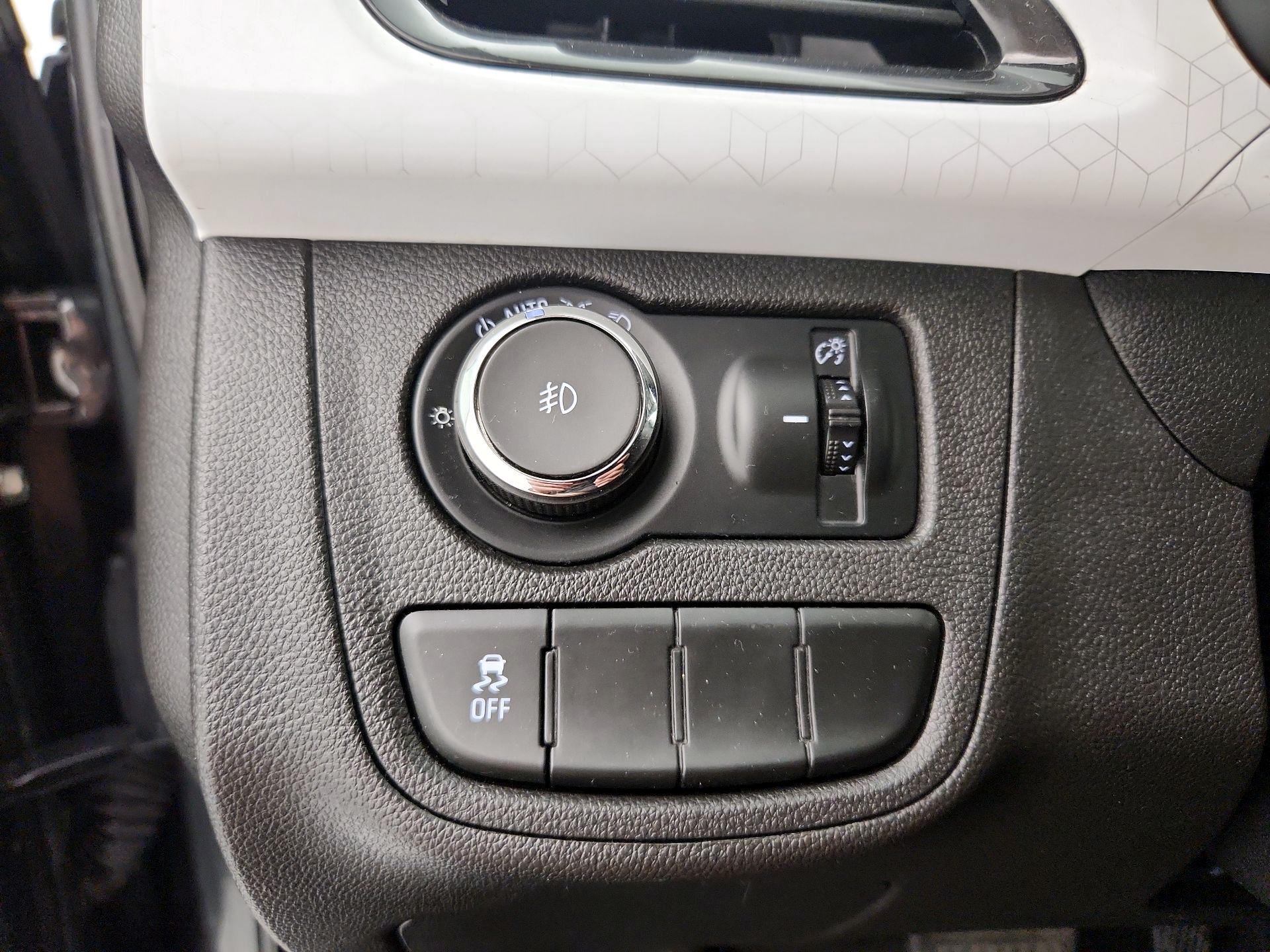 Thumbnail: 2018 Chevrolet Spark - 13