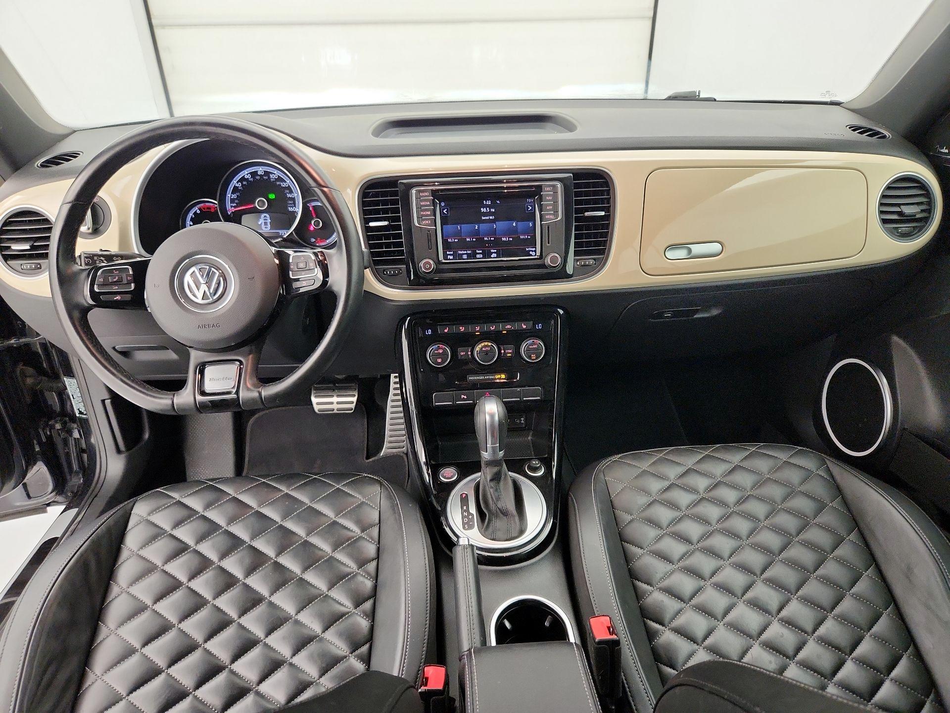 Thumbnail: 2019 Volkswagen Beetle - 9