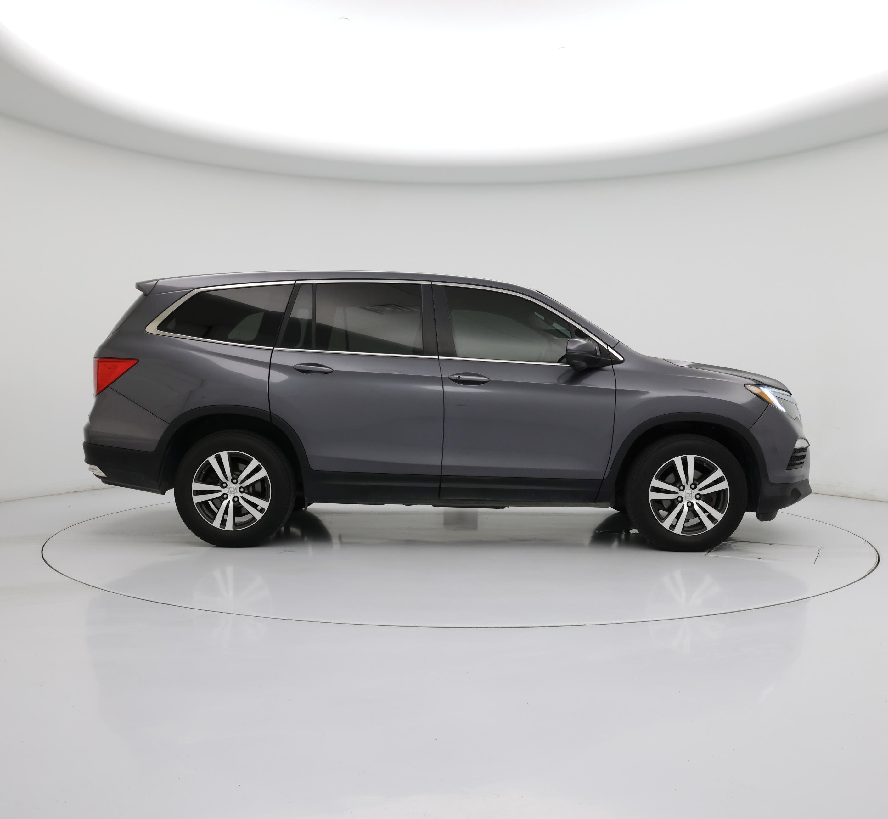 Thumbnail: 2017 Honda Pilot - 7