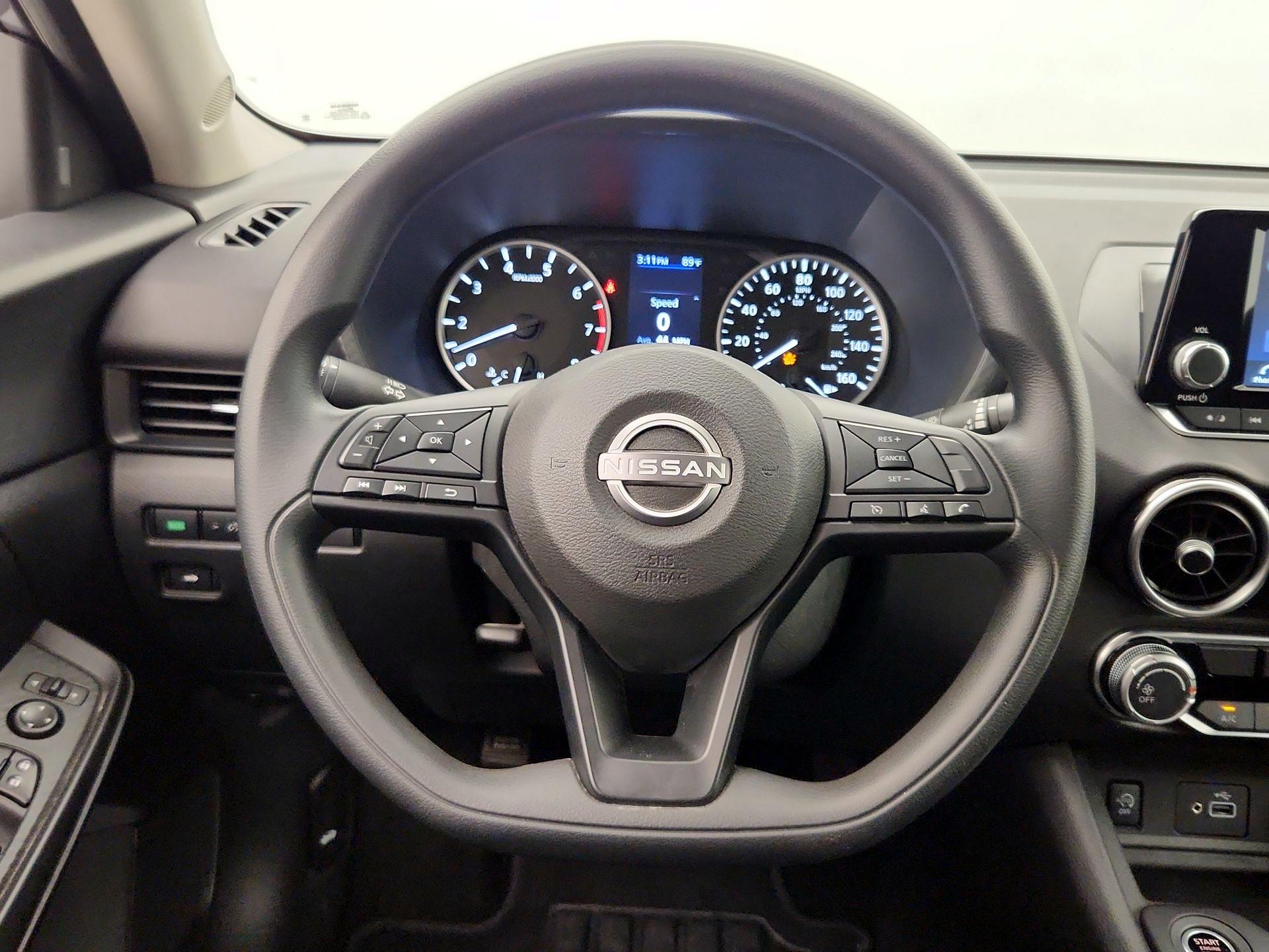 Thumbnail: 2024 Nissan Sentra - 10