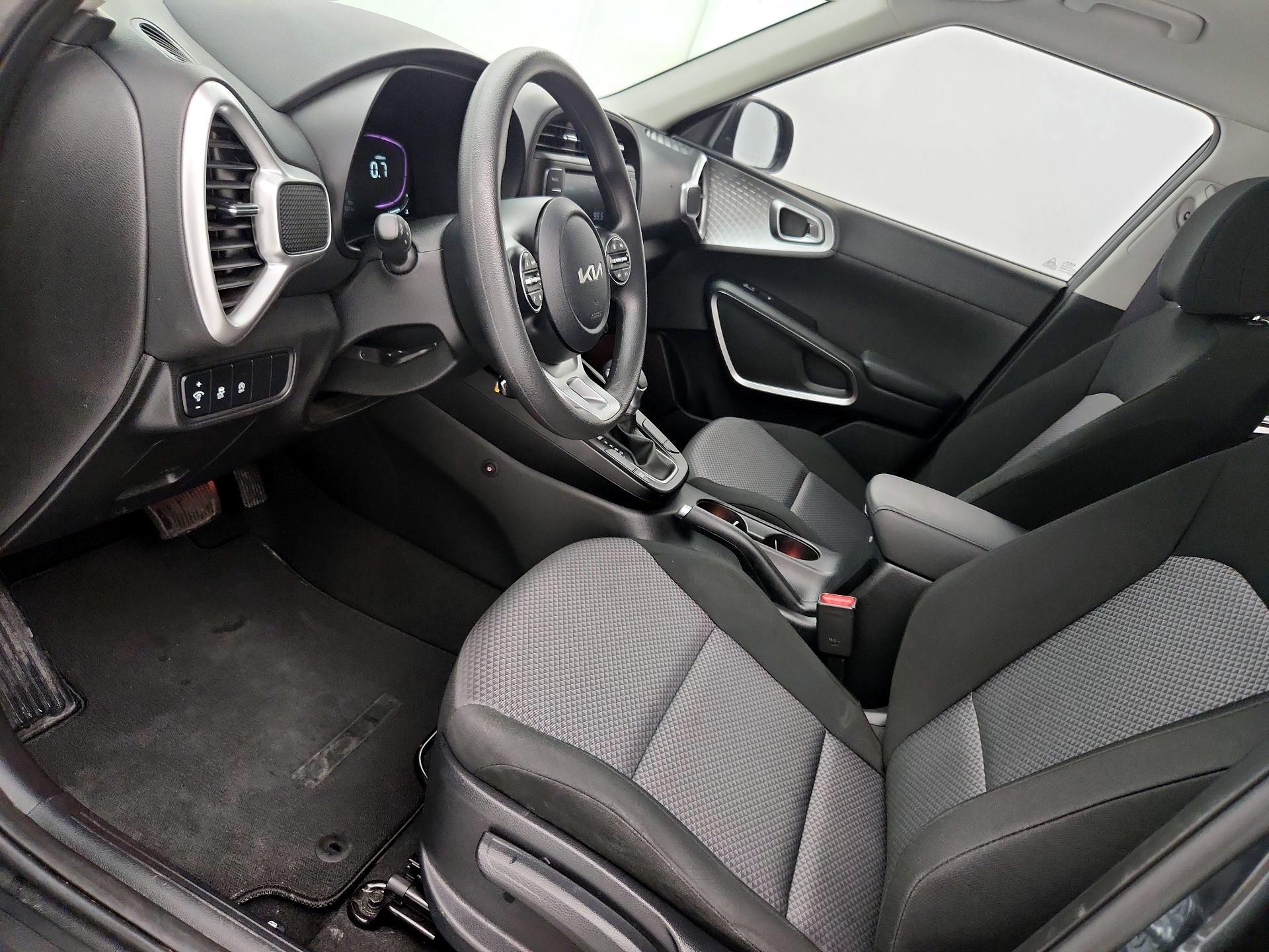 Thumbnail: 2023 Kia Soul - 11
