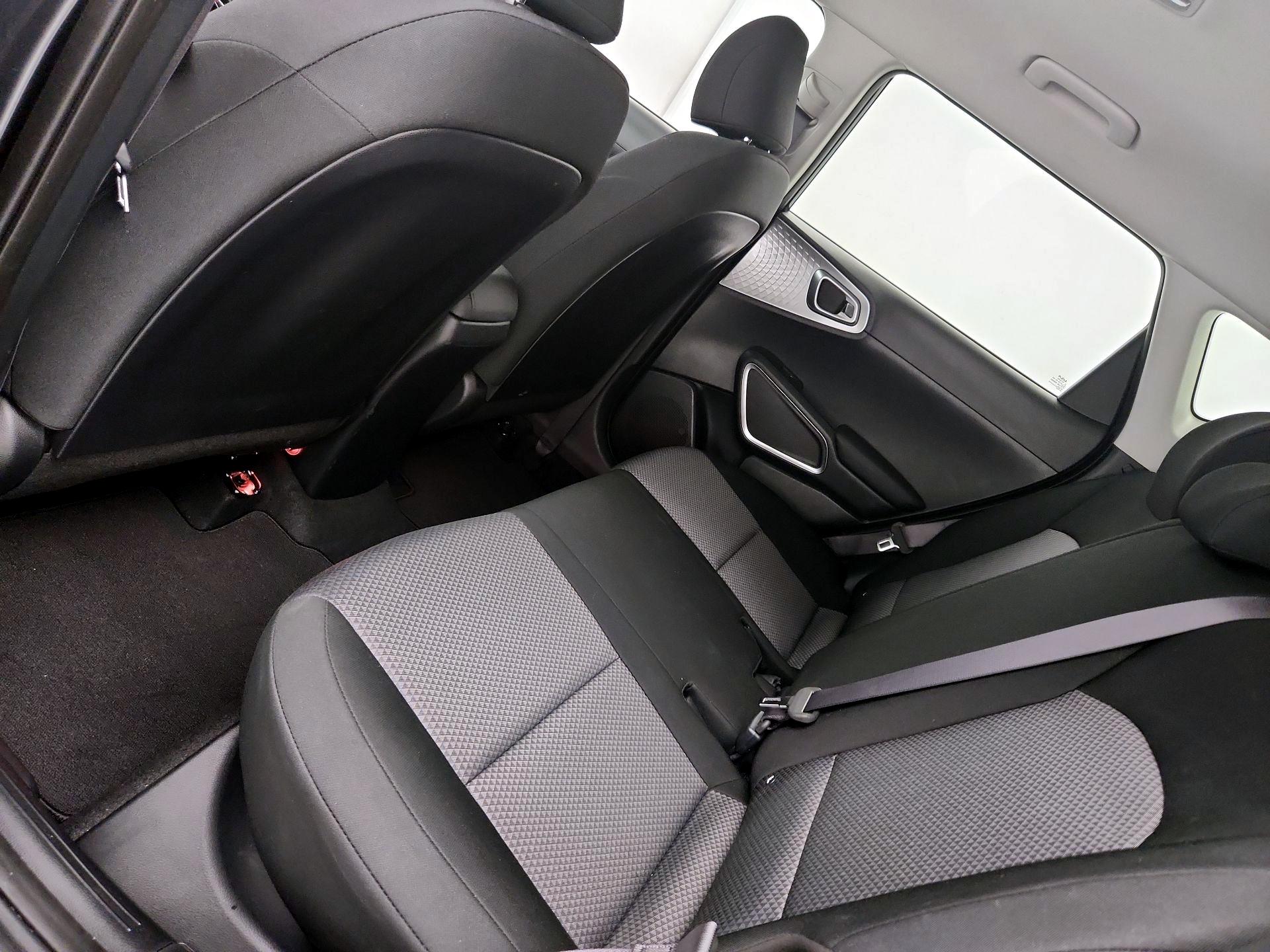 Thumbnail: 2023 Kia Soul - 19