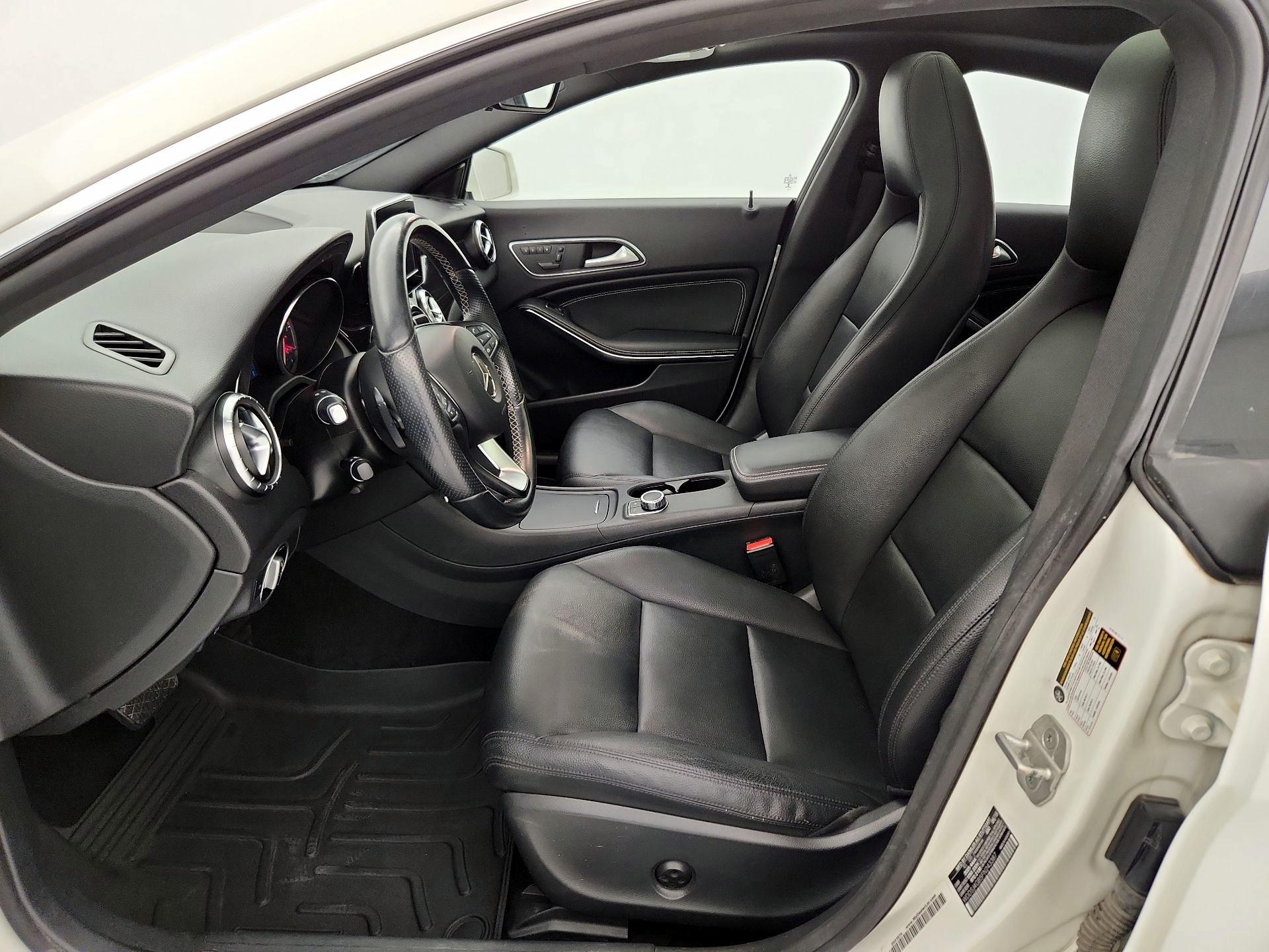 Thumbnail: 2015 Mercedes-Benz CLA - 11