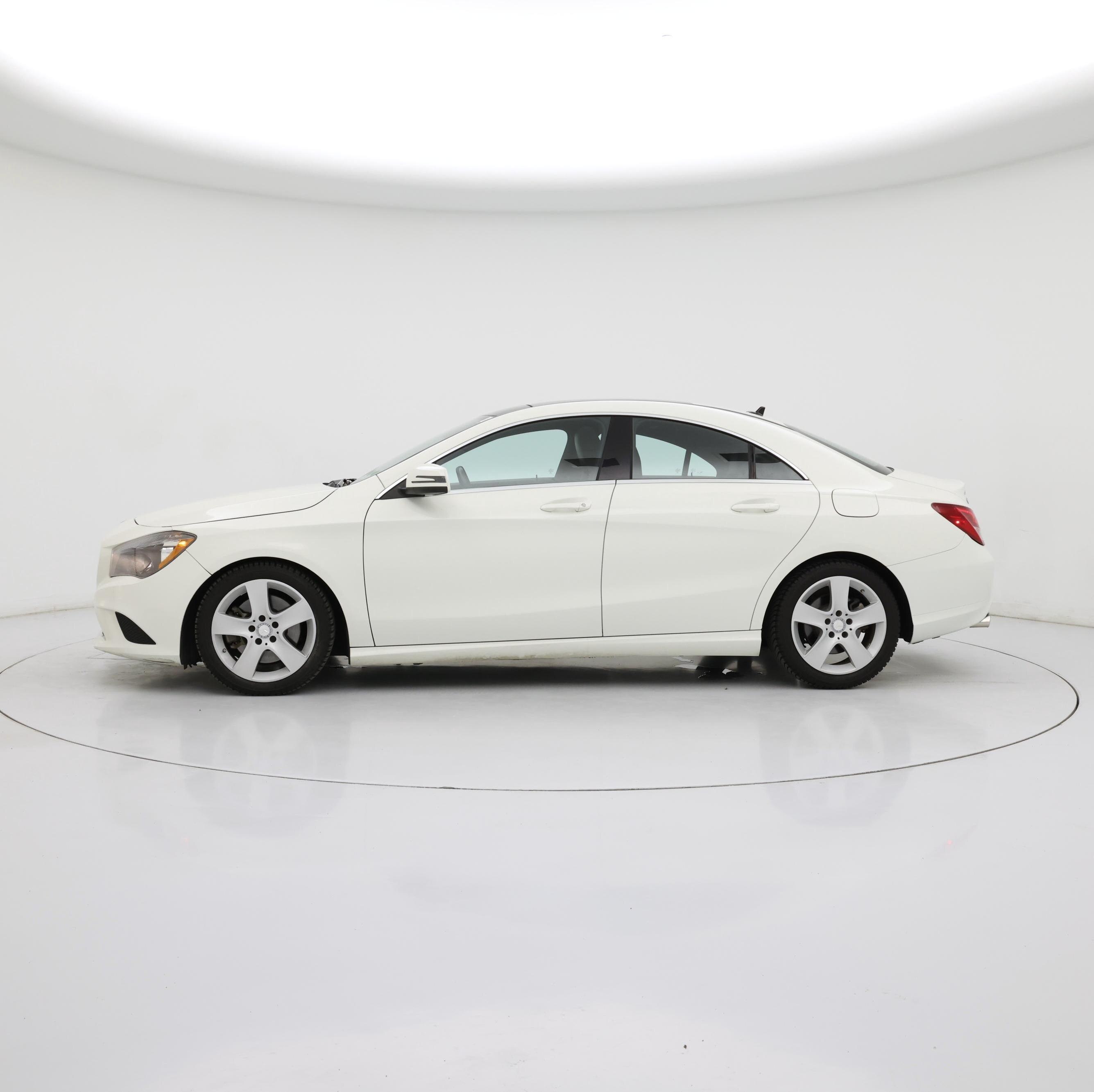 Thumbnail: 2015 Mercedes-Benz CLA - 3