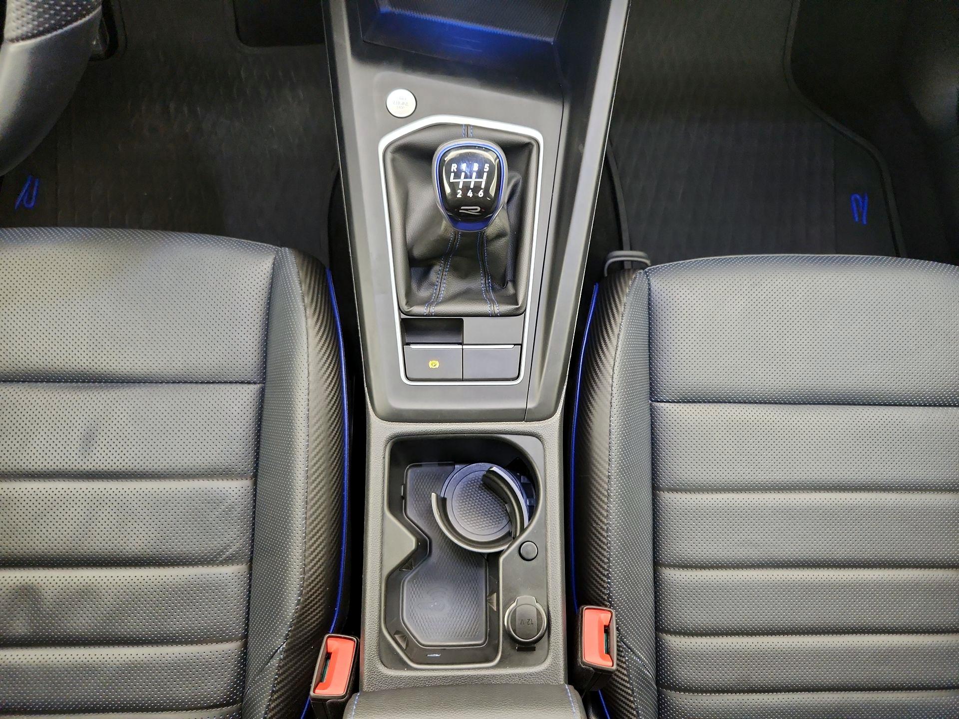 Thumbnail: 2024 Volkswagen Golf - 18