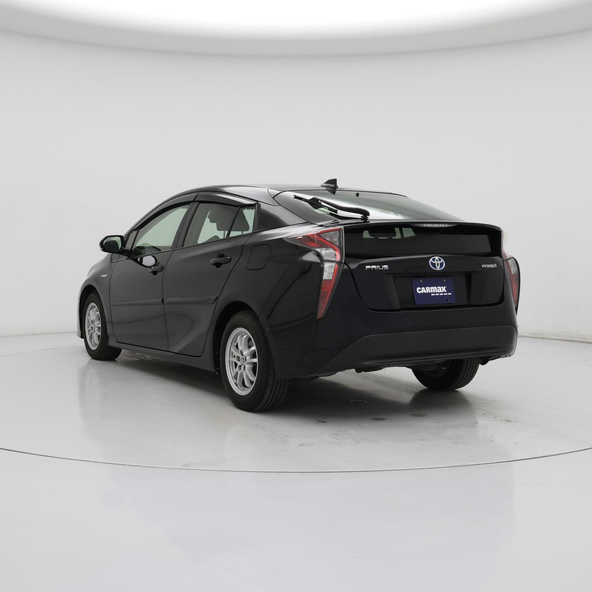 Thumbnail: 2018 Toyota Prius - 2