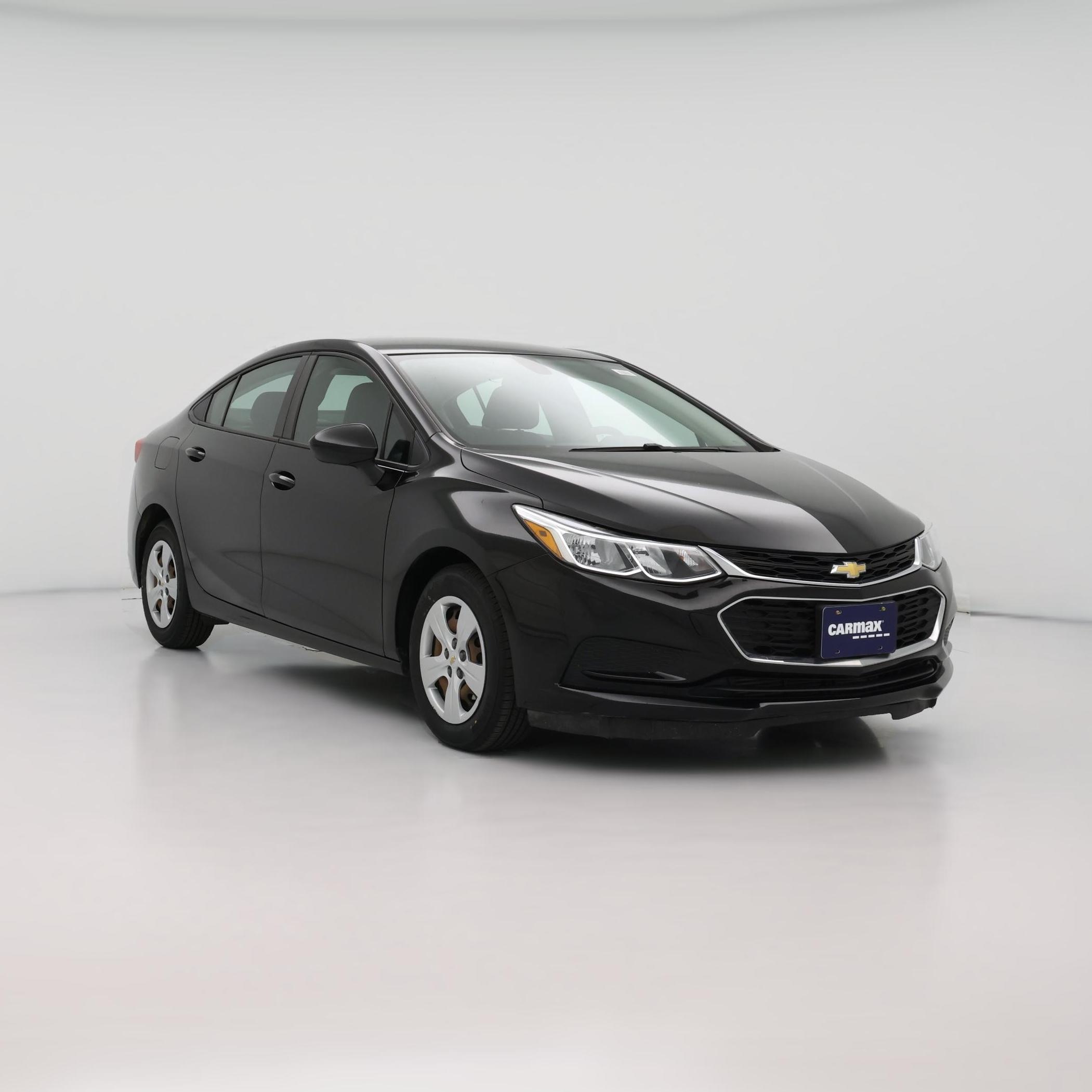 Thumbnail: 2018 Chevrolet Cruze - 1