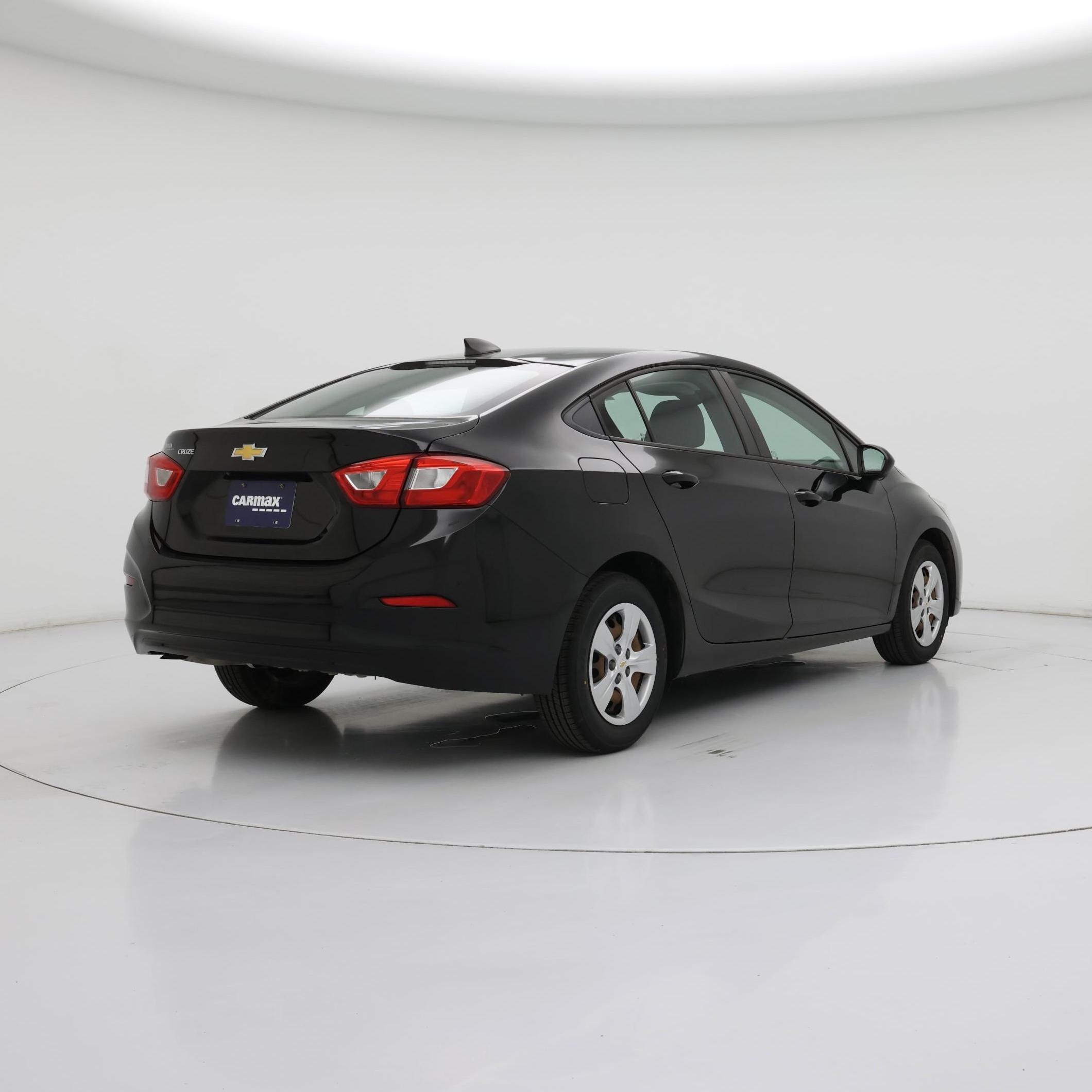 Thumbnail: 2018 Chevrolet Cruze - 8