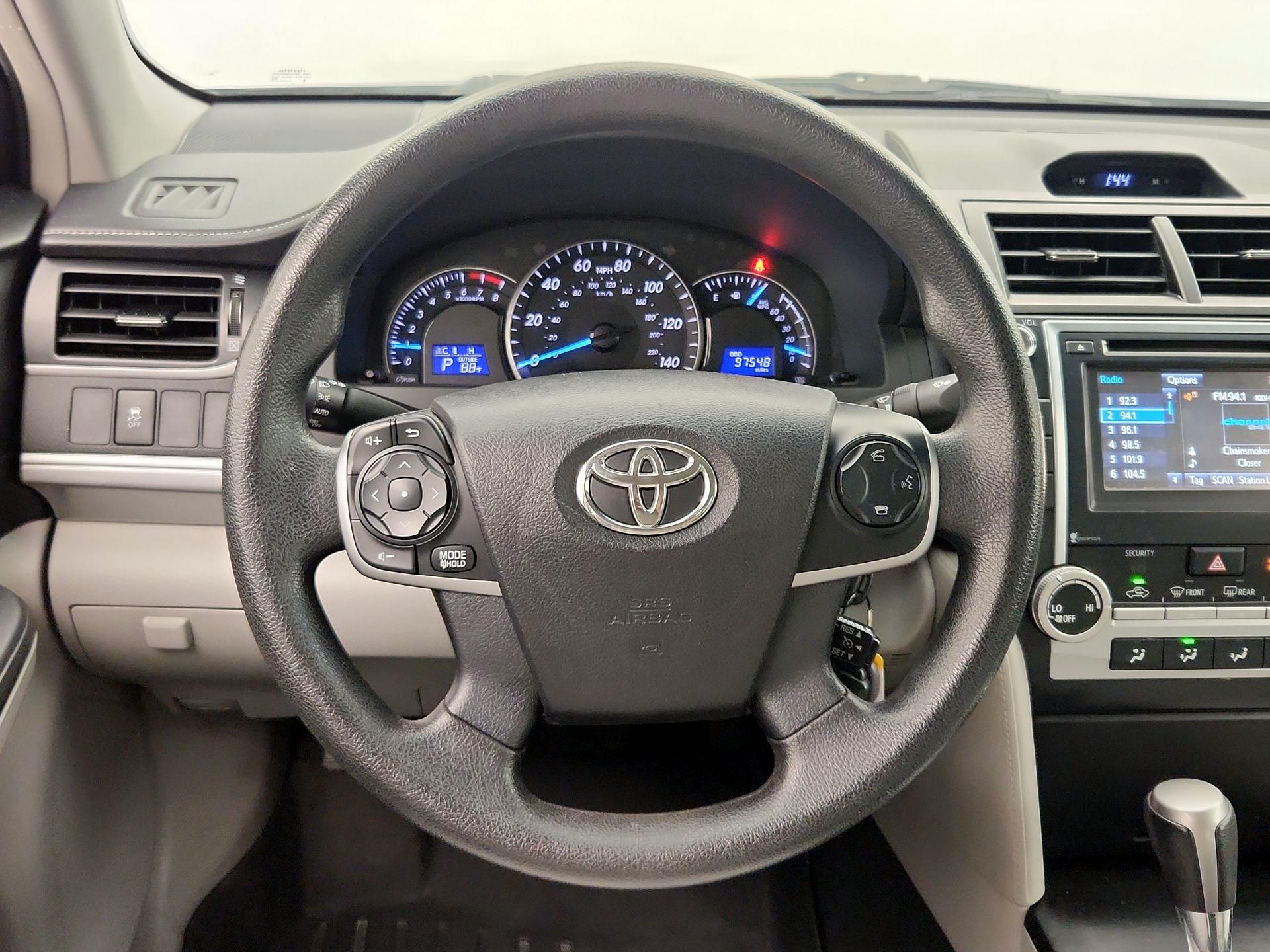 Thumbnail: 2014 Toyota Camry - 10