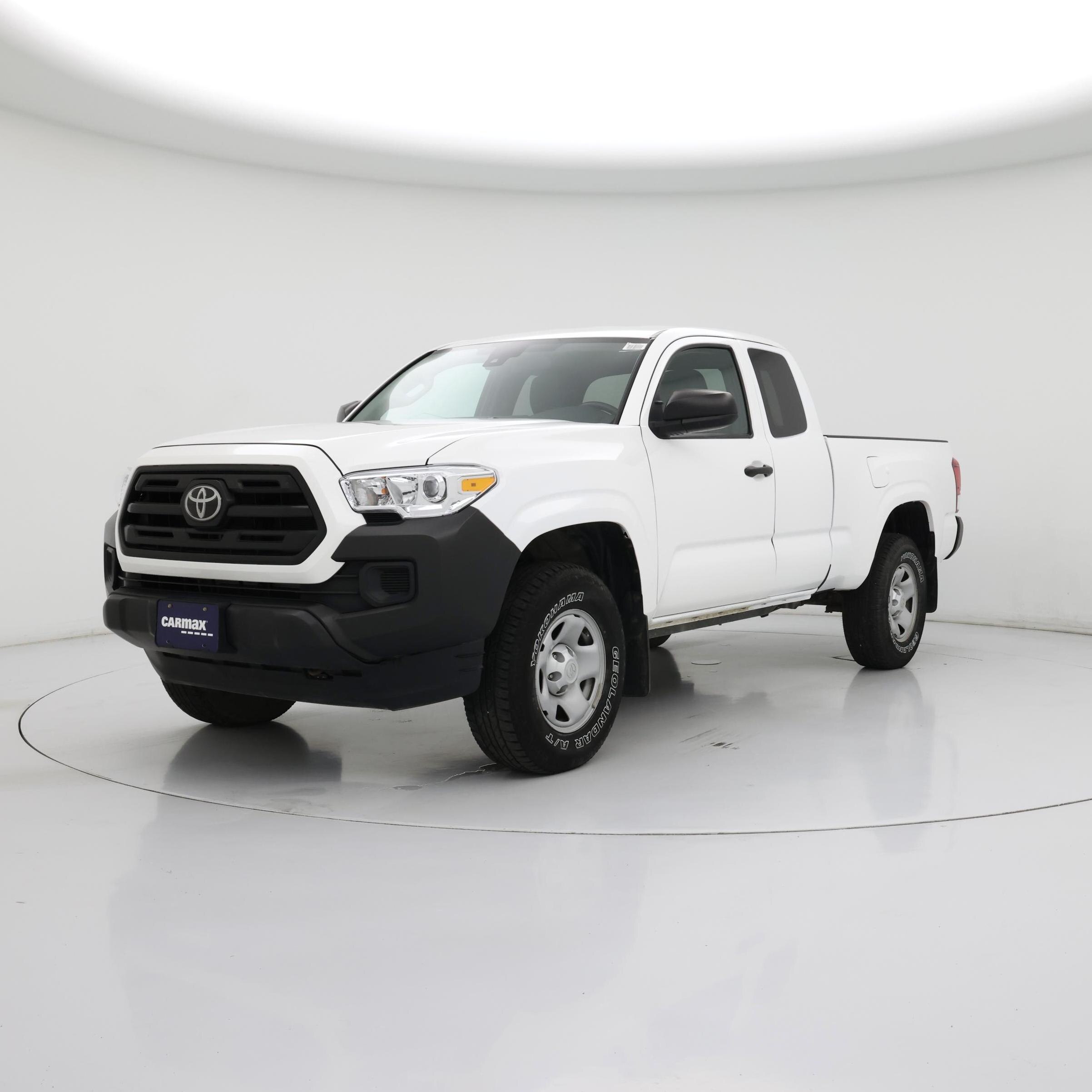 Thumbnail: 2019 Toyota Tacoma - 4