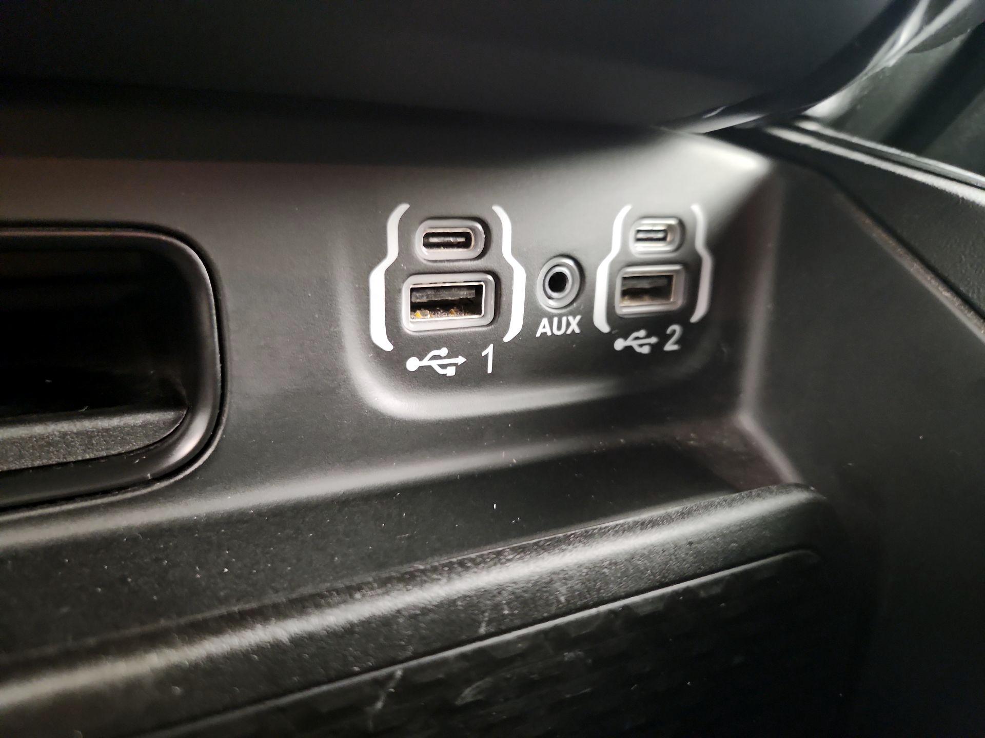 Thumbnail: 2024 RAM 1500 - 19