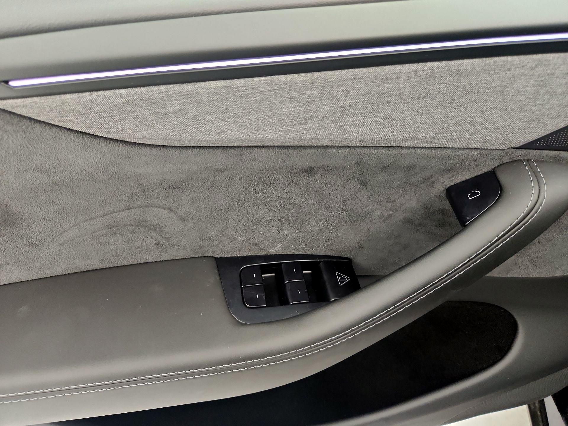 Thumbnail: 2026 Tesla Model Y - 12
