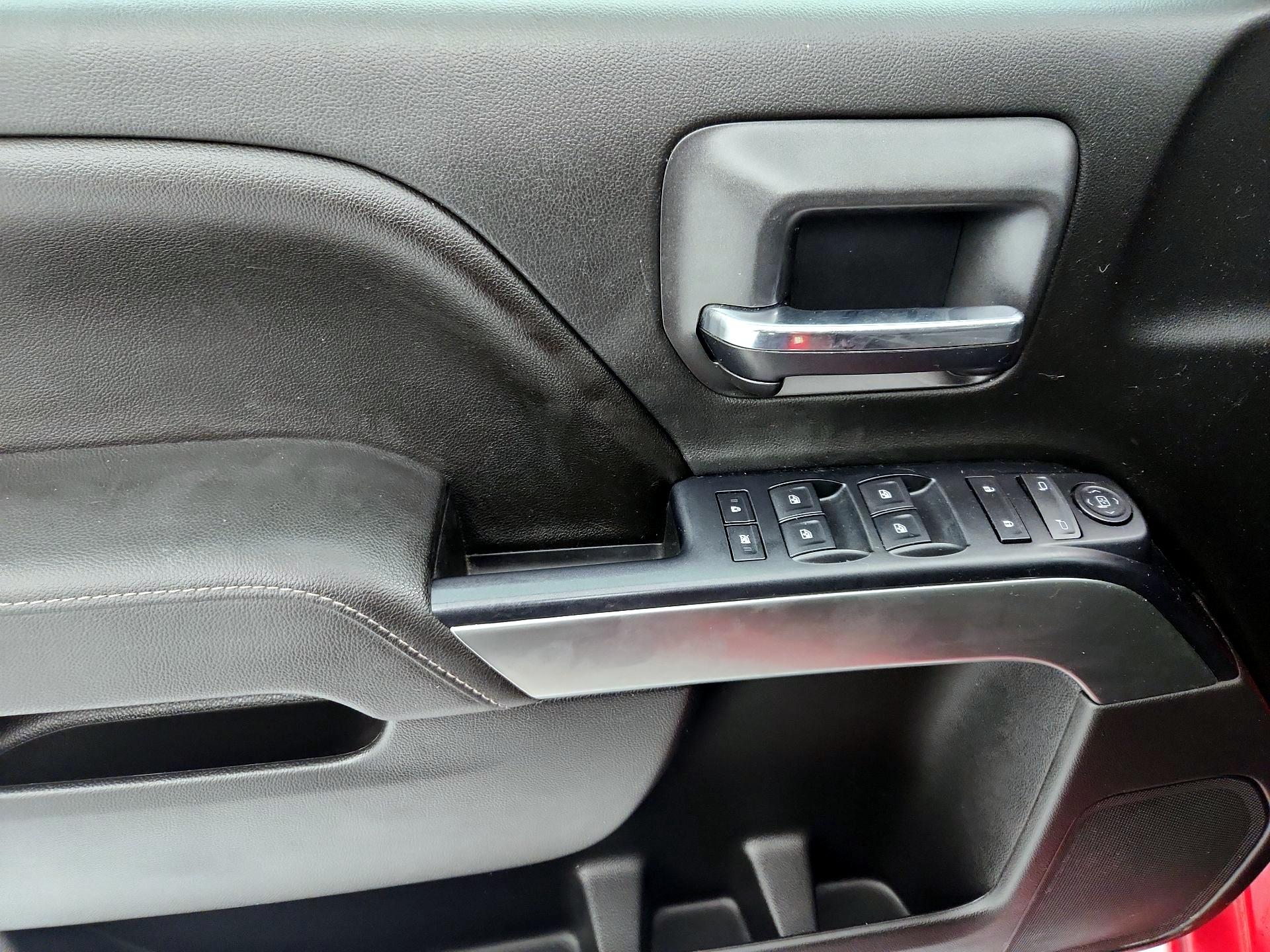 Thumbnail: 2016 Chevrolet Silverado 1500 - 12
