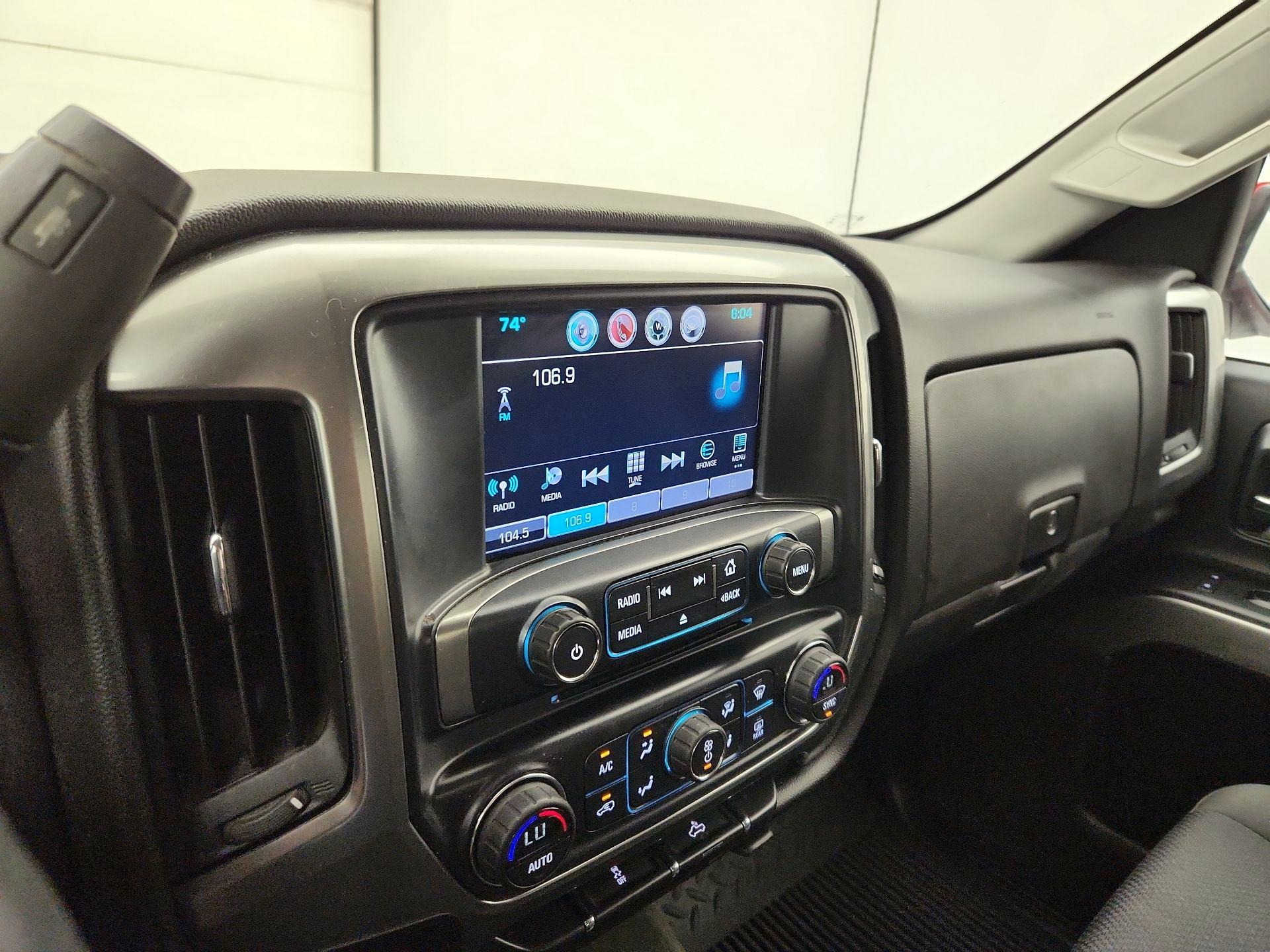 Thumbnail: 2016 Chevrolet Silverado 1500 - 15