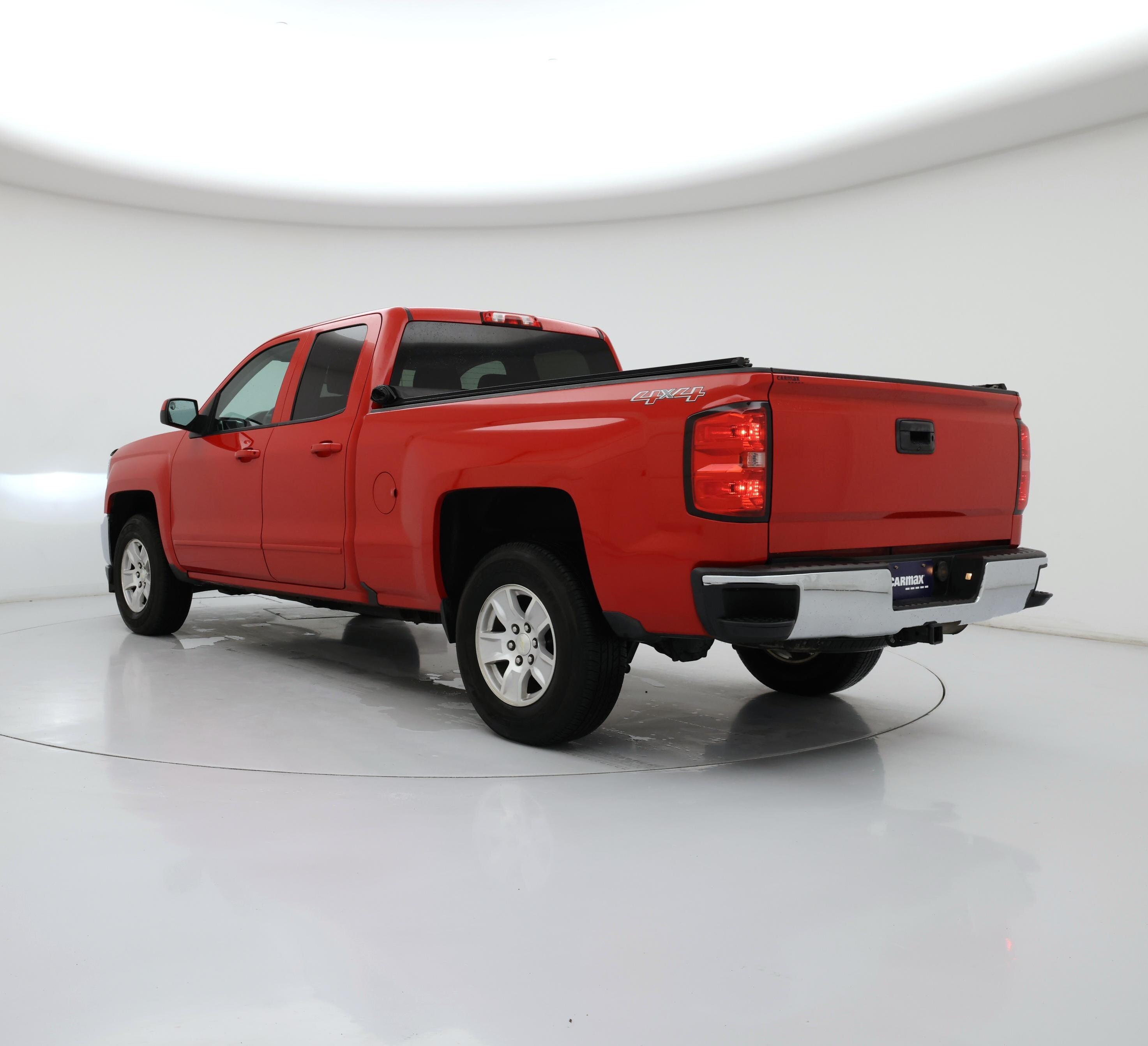 Thumbnail: 2016 Chevrolet Silverado 1500 - 2