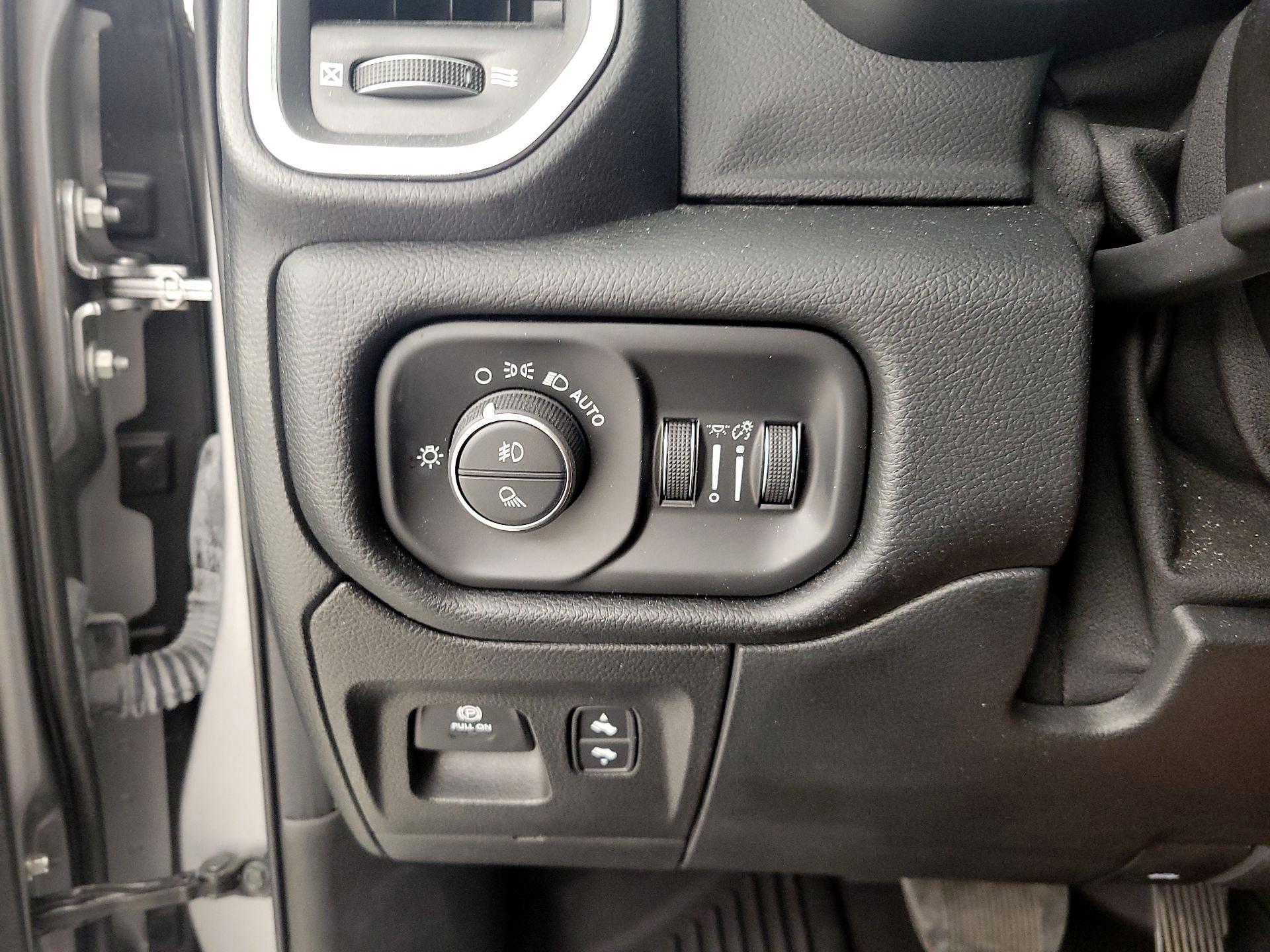 Thumbnail: 2021 RAM 1500 - 13