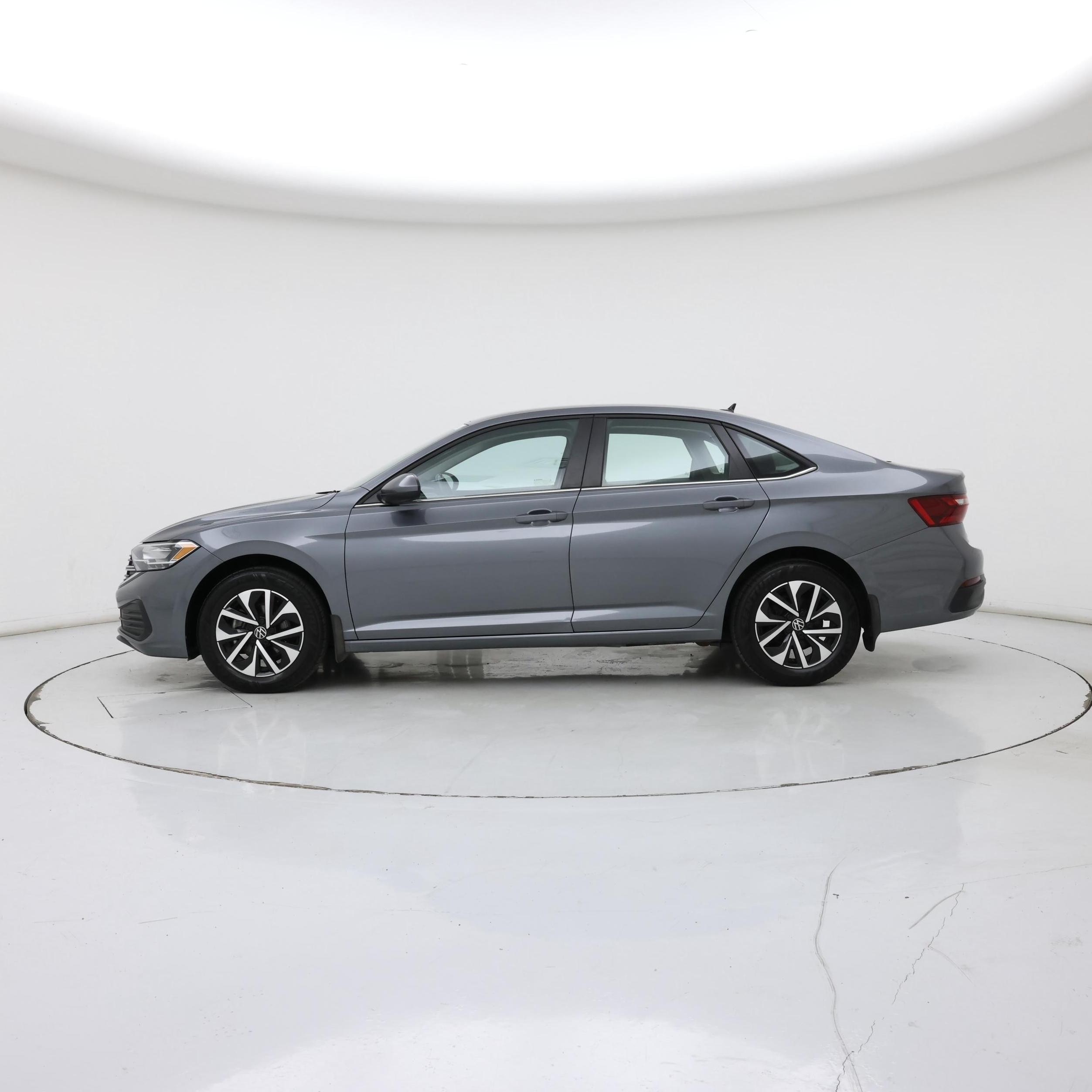Thumbnail: 2022 Volkswagen Jetta - 3