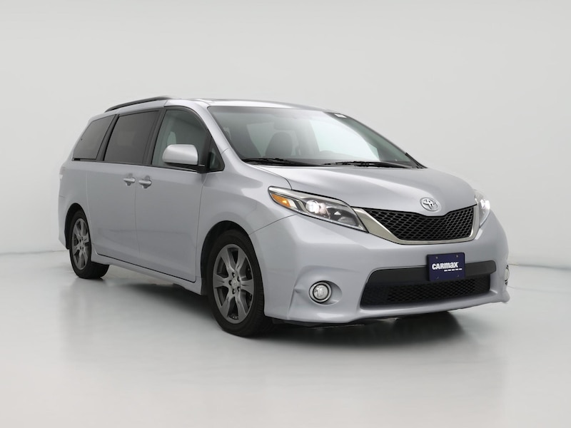 2017 Toyota Sienna SE Premium -
                  Omaha, NE