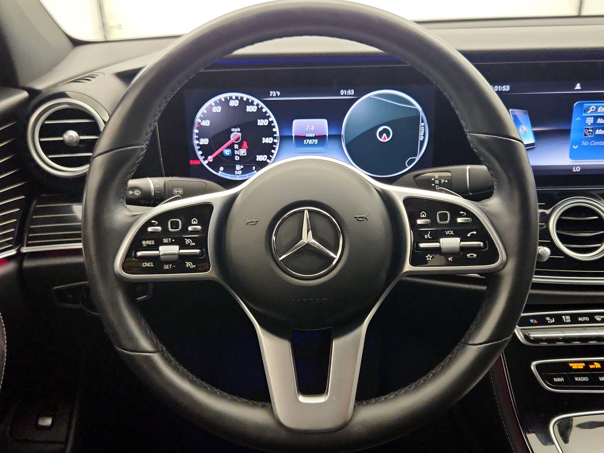 Thumbnail: 2020 Mercedes-Benz E-Class - 10