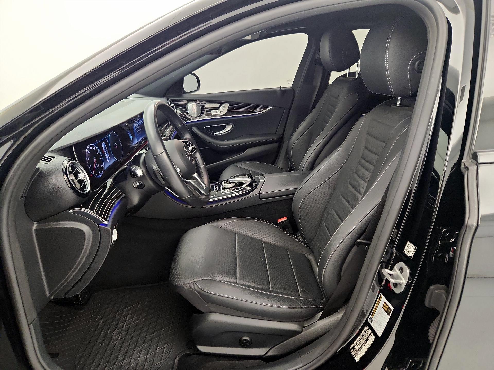 Thumbnail: 2020 Mercedes-Benz E-Class - 11