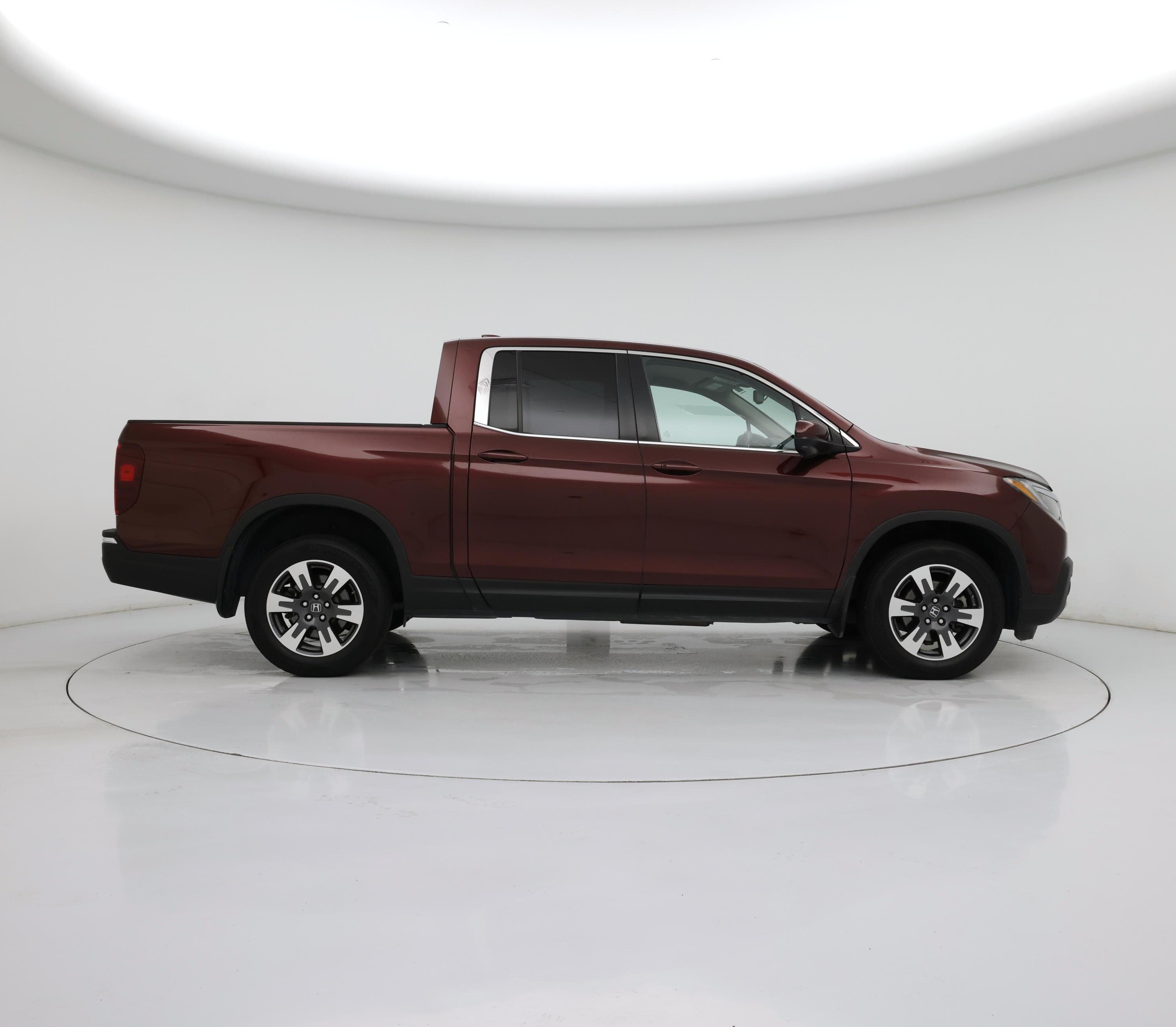 Thumbnail: 2017 Honda Ridgeline - 7
