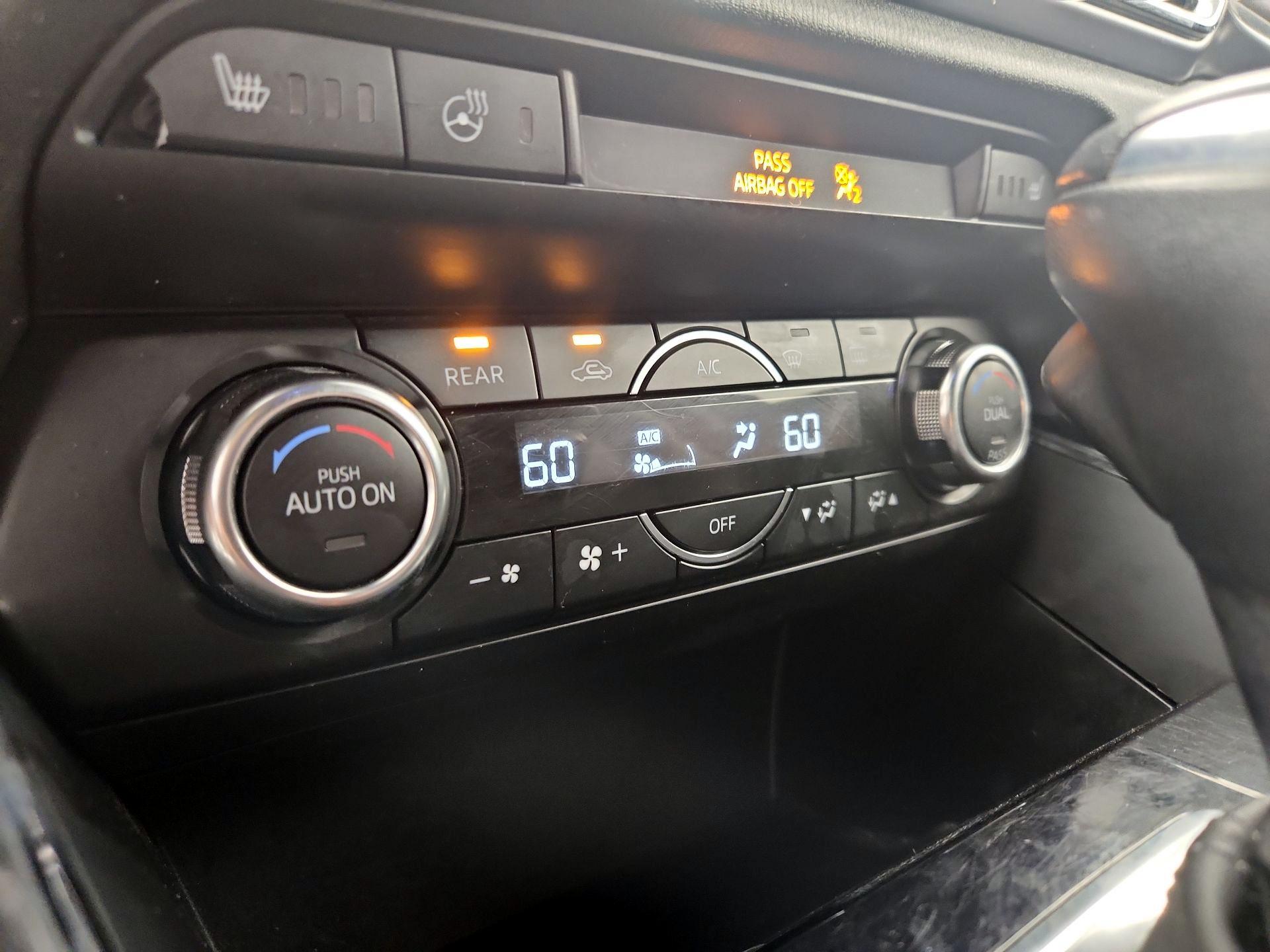 Thumbnail: 2018 Mazda CX-9 - 17