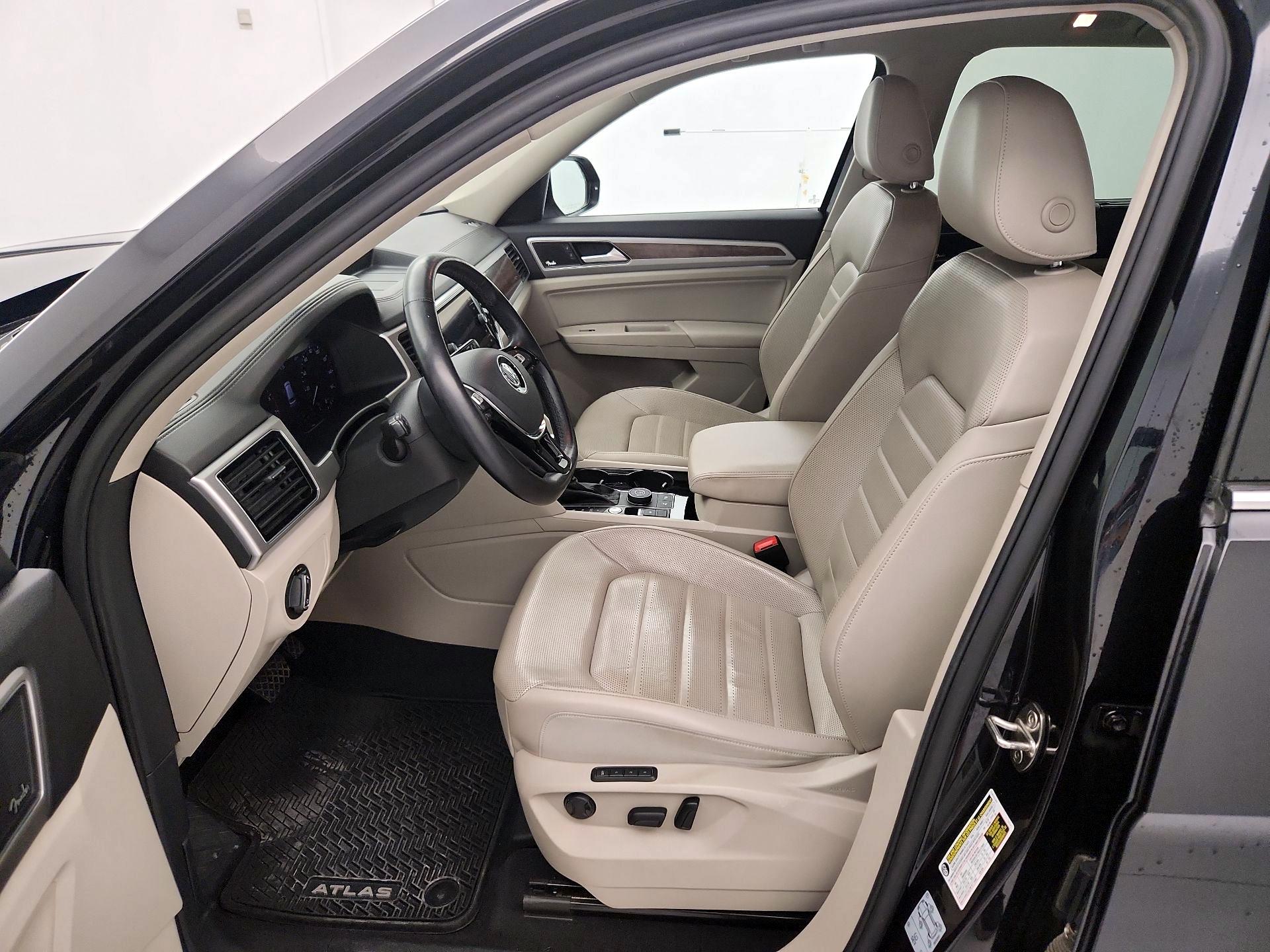 Thumbnail: 2018 Volkswagen Atlas - 11