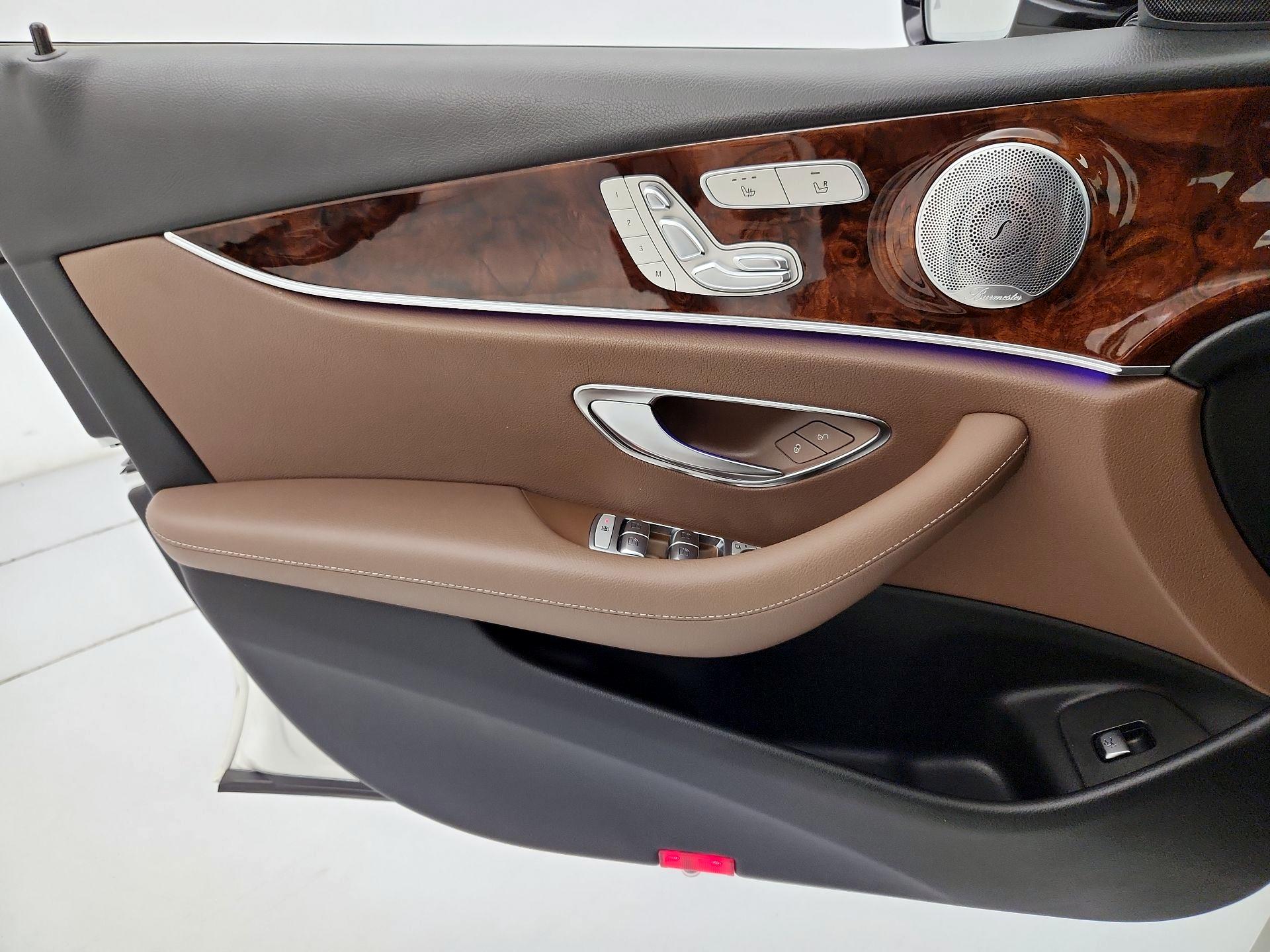 Thumbnail: 2017 Mercedes-Benz E-Class - 12