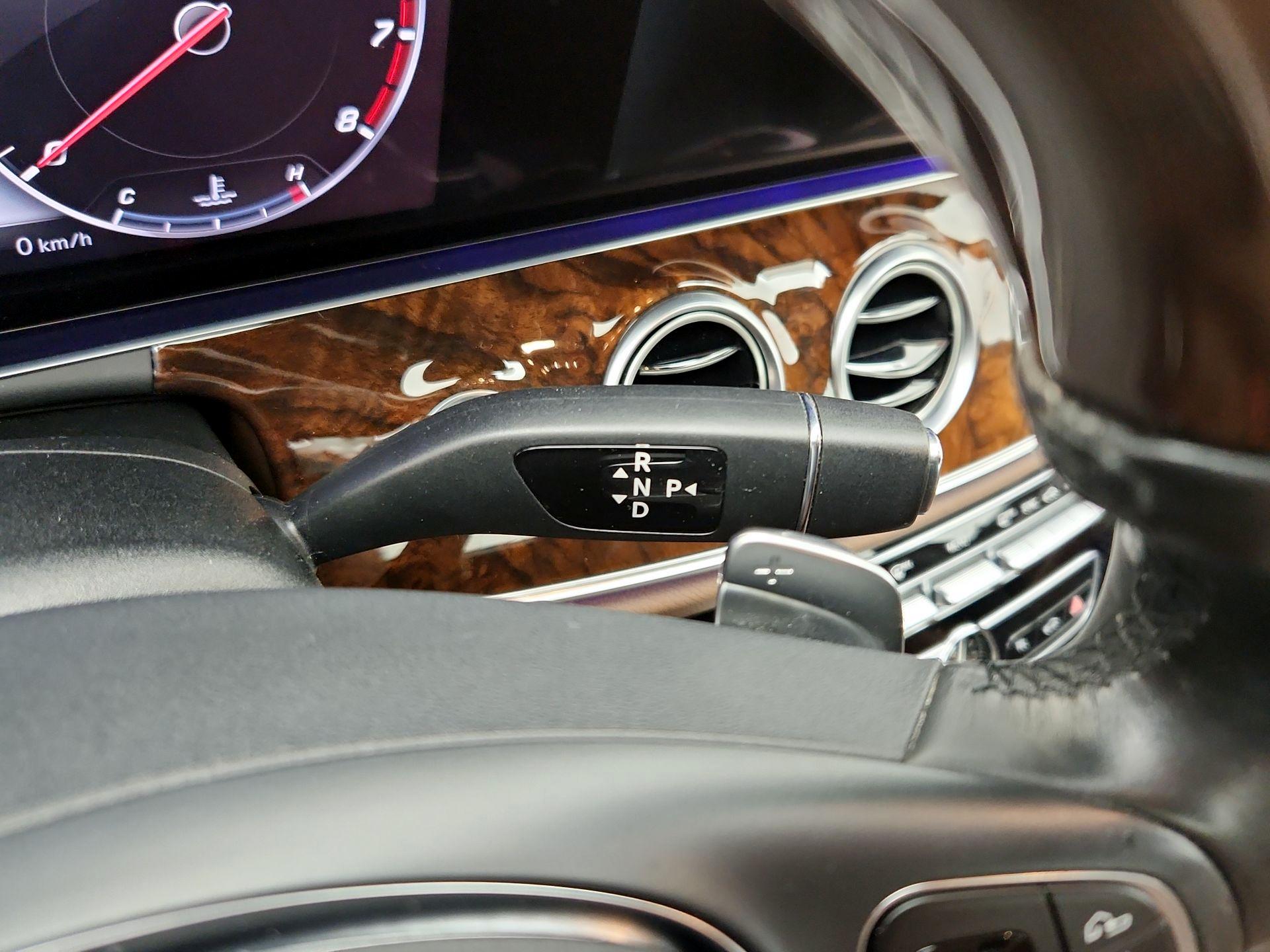 Thumbnail: 2017 Mercedes-Benz E-Class - 18