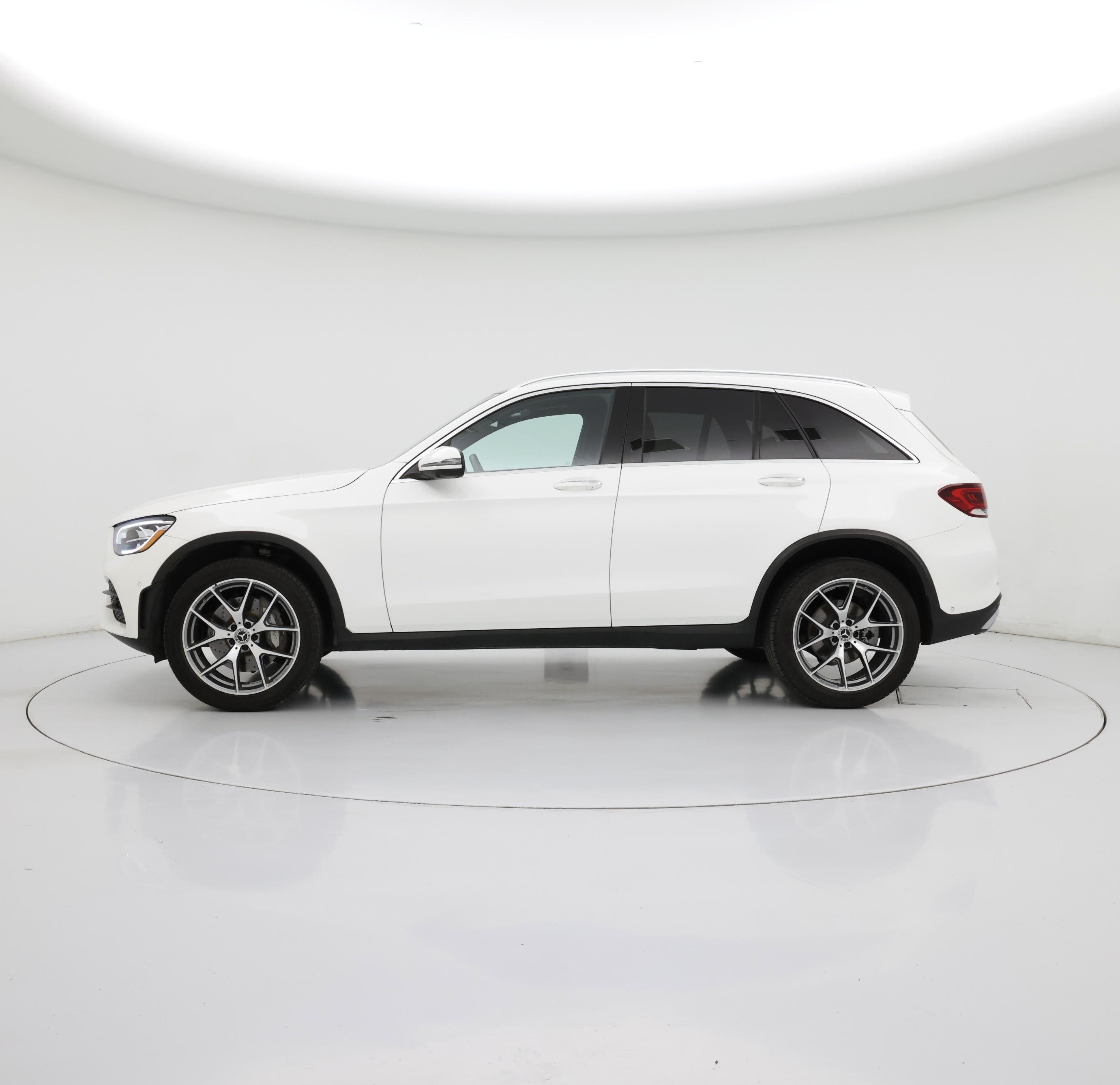 Thumbnail: 2022 Mercedes-Benz GLC - 3
