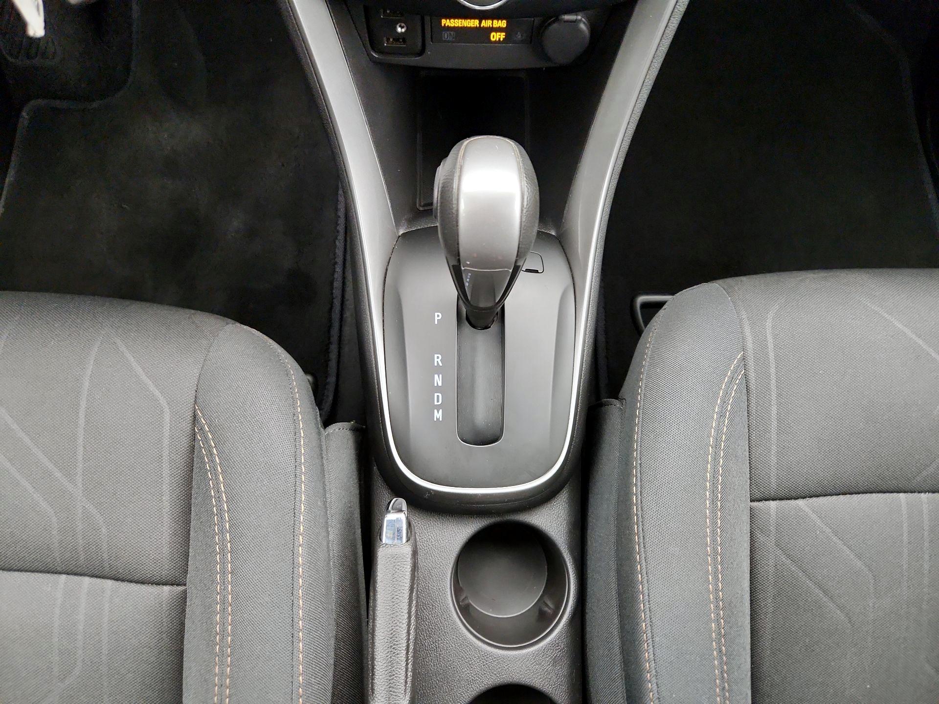 Thumbnail: 2020 Chevrolet Trax - 17