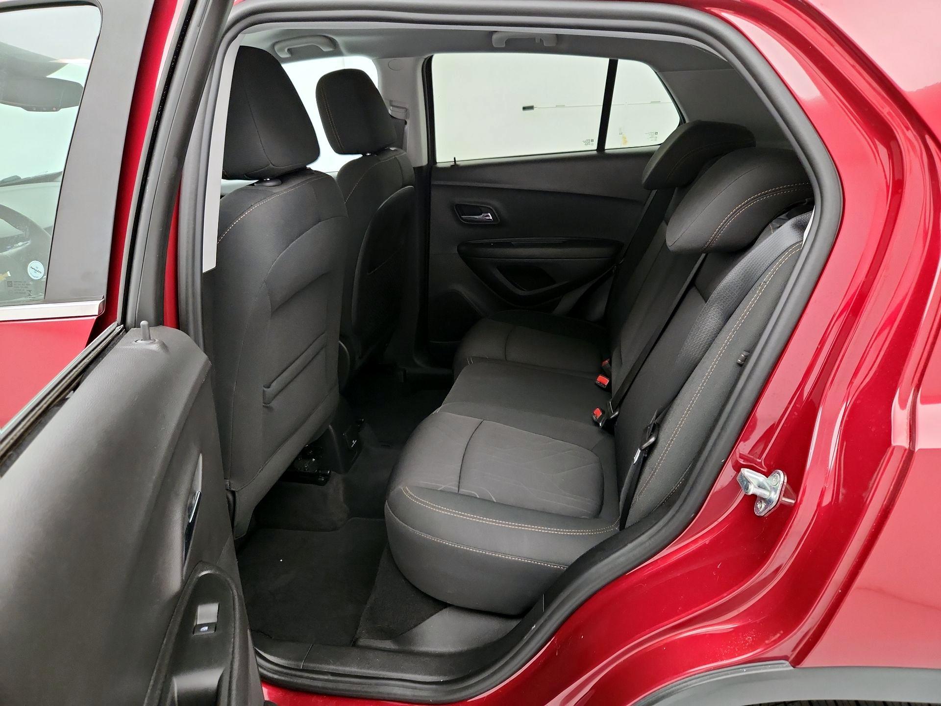 Thumbnail: 2020 Chevrolet Trax - 19