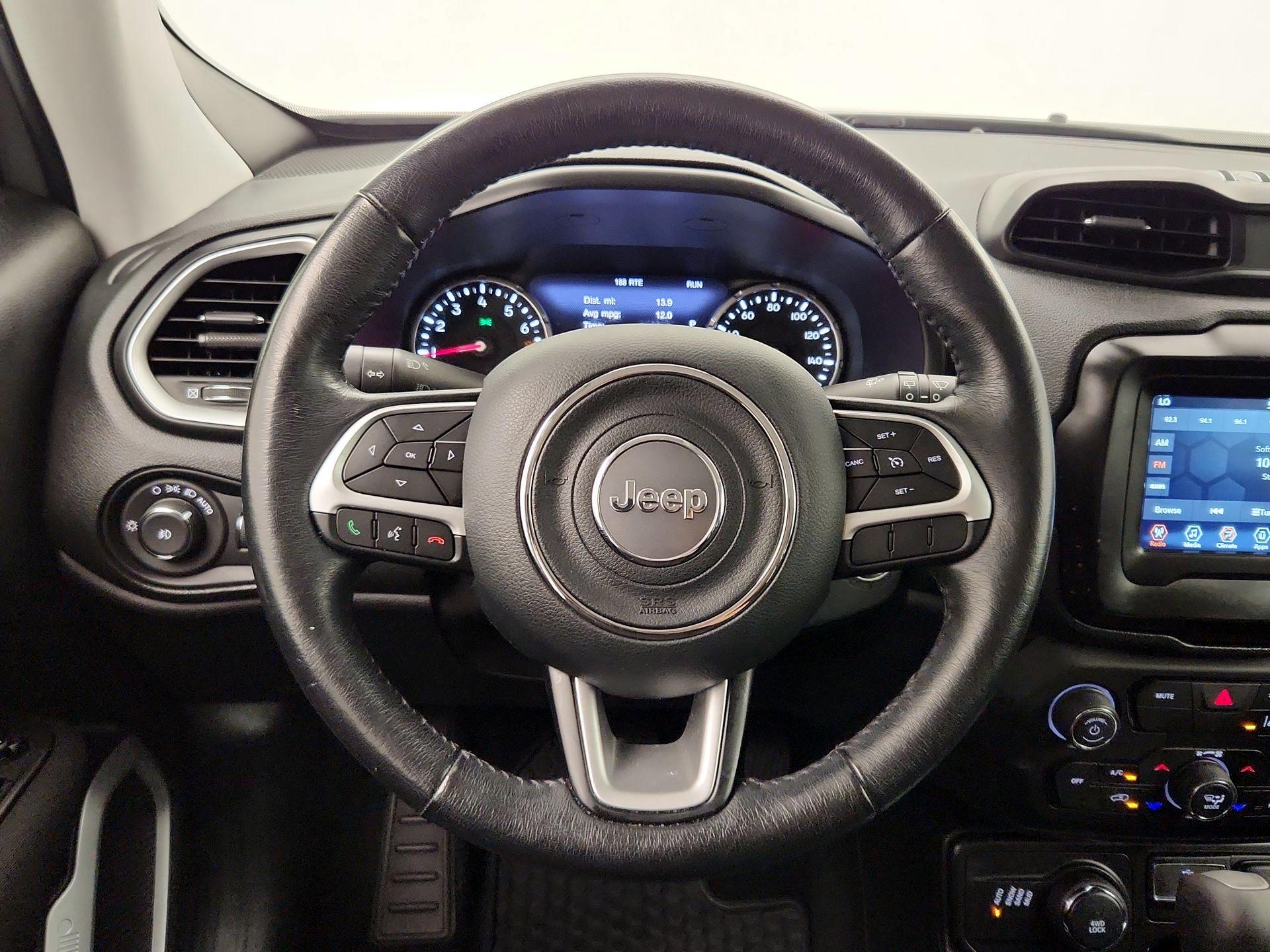 Thumbnail: 2021 Jeep Renegade - 10