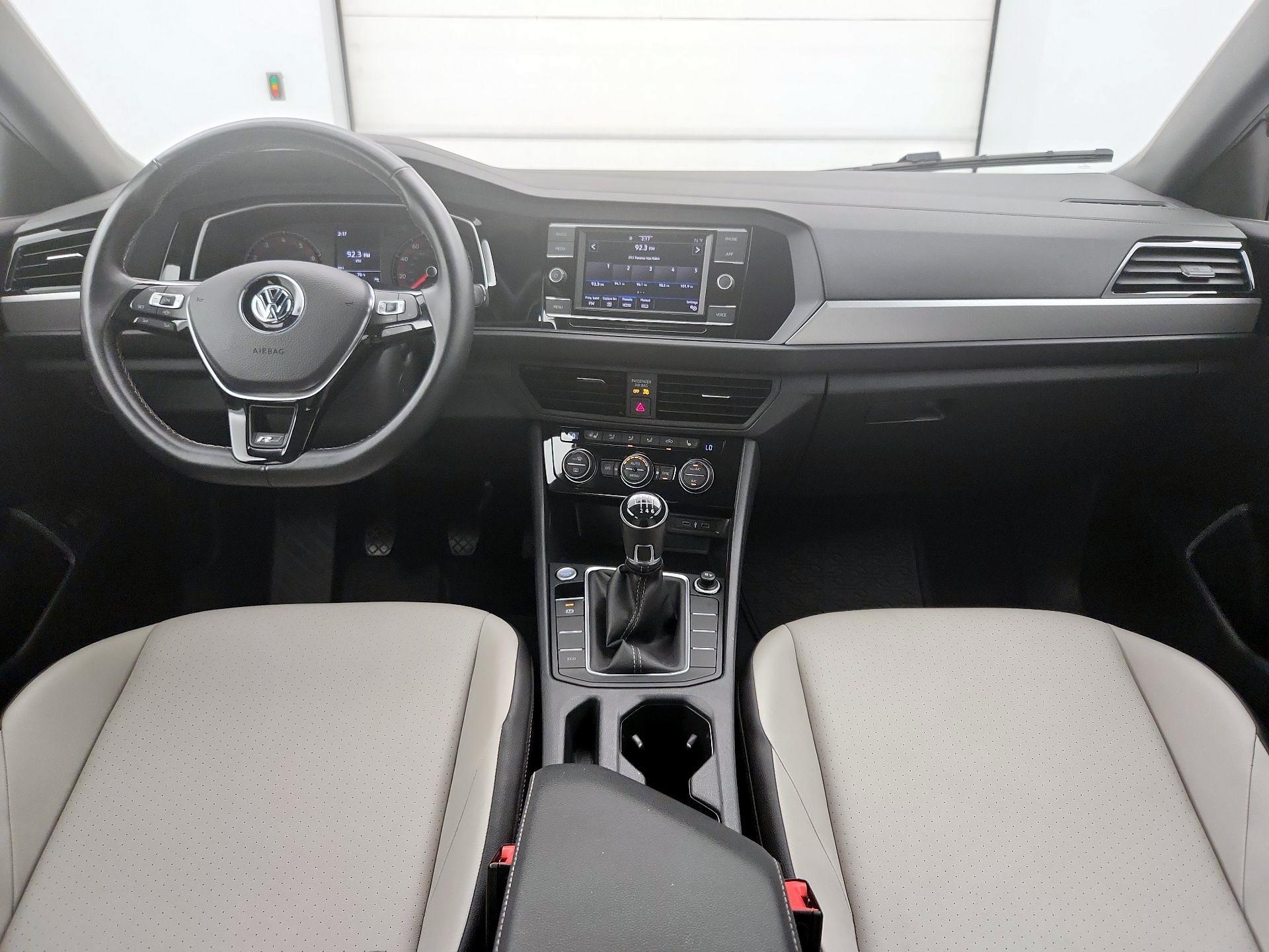 Thumbnail: 2020 Volkswagen Jetta - 9
