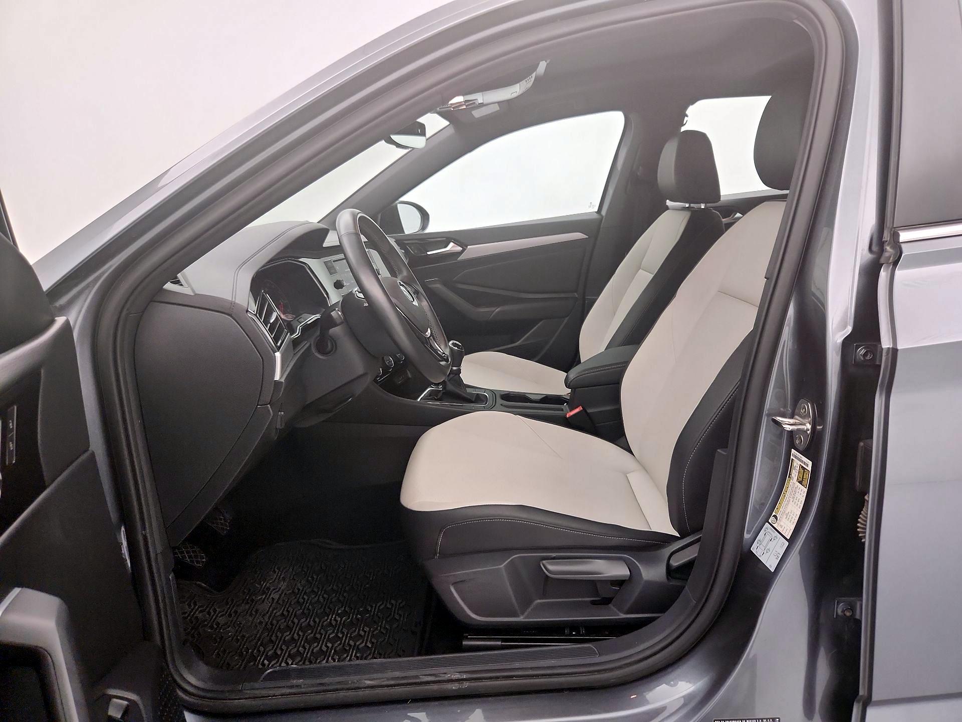 Thumbnail: 2020 Volkswagen Jetta - 11