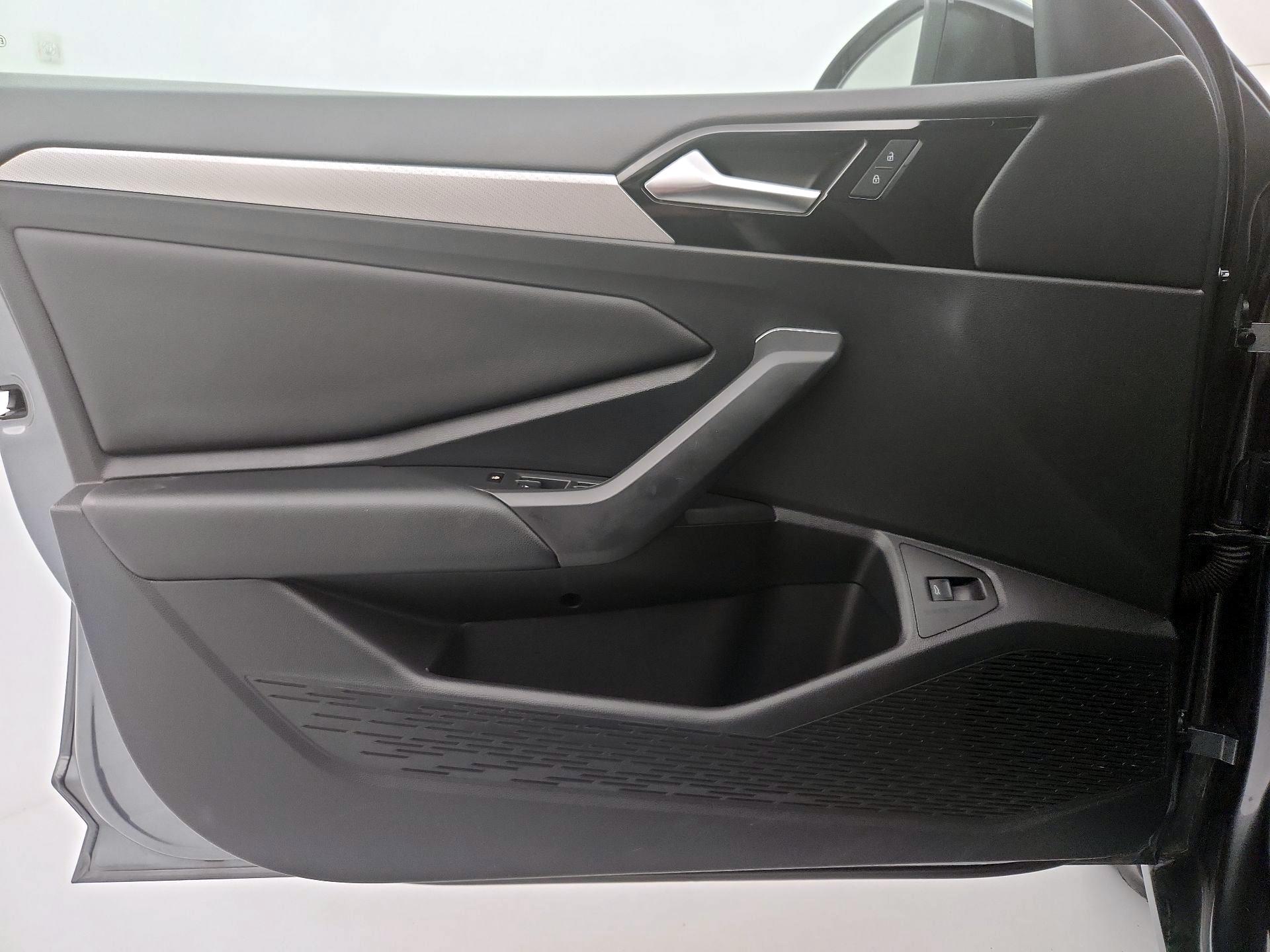 Thumbnail: 2020 Volkswagen Jetta - 12
