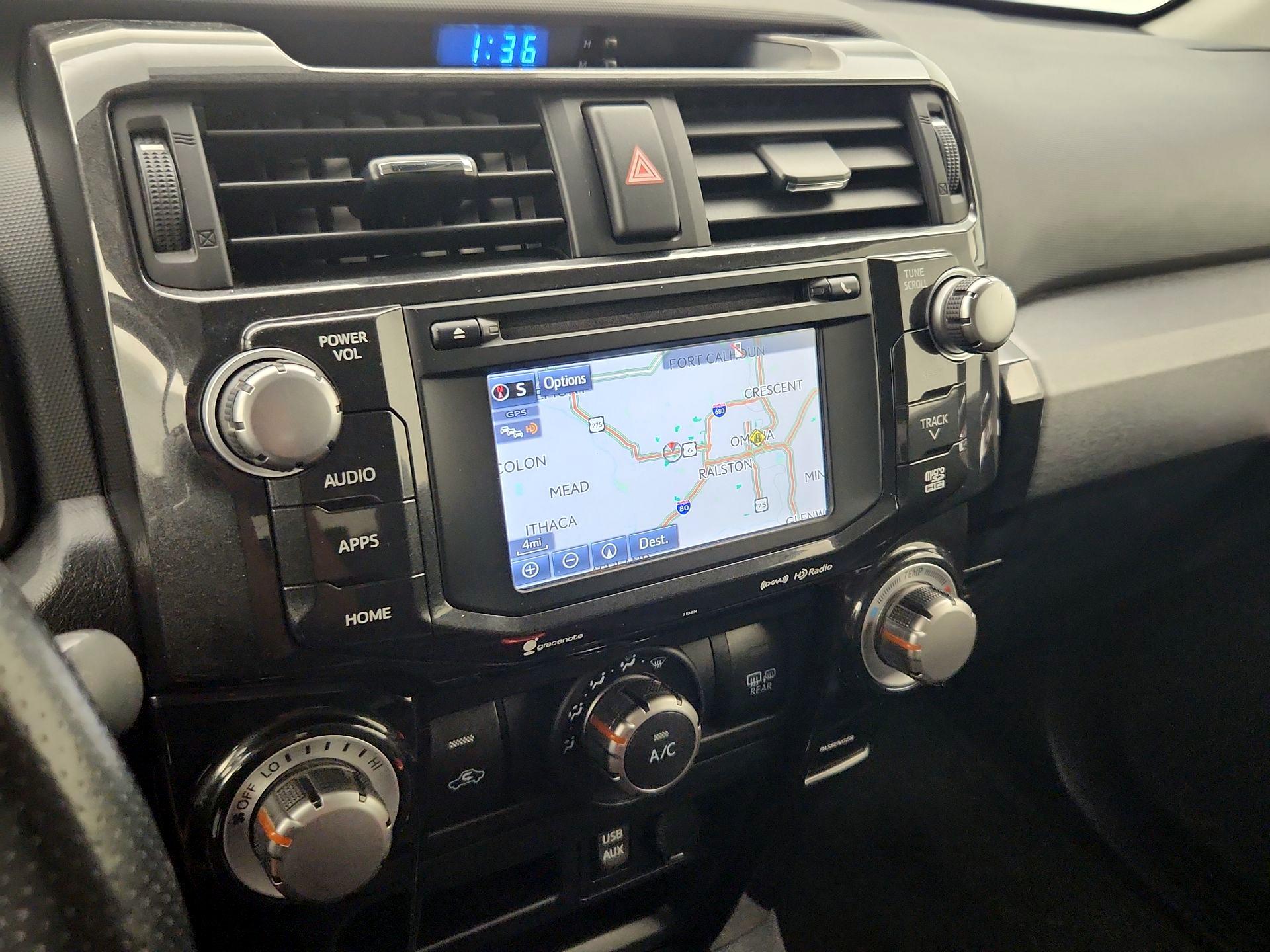 Thumbnail: 2018 Toyota 4Runner - 14