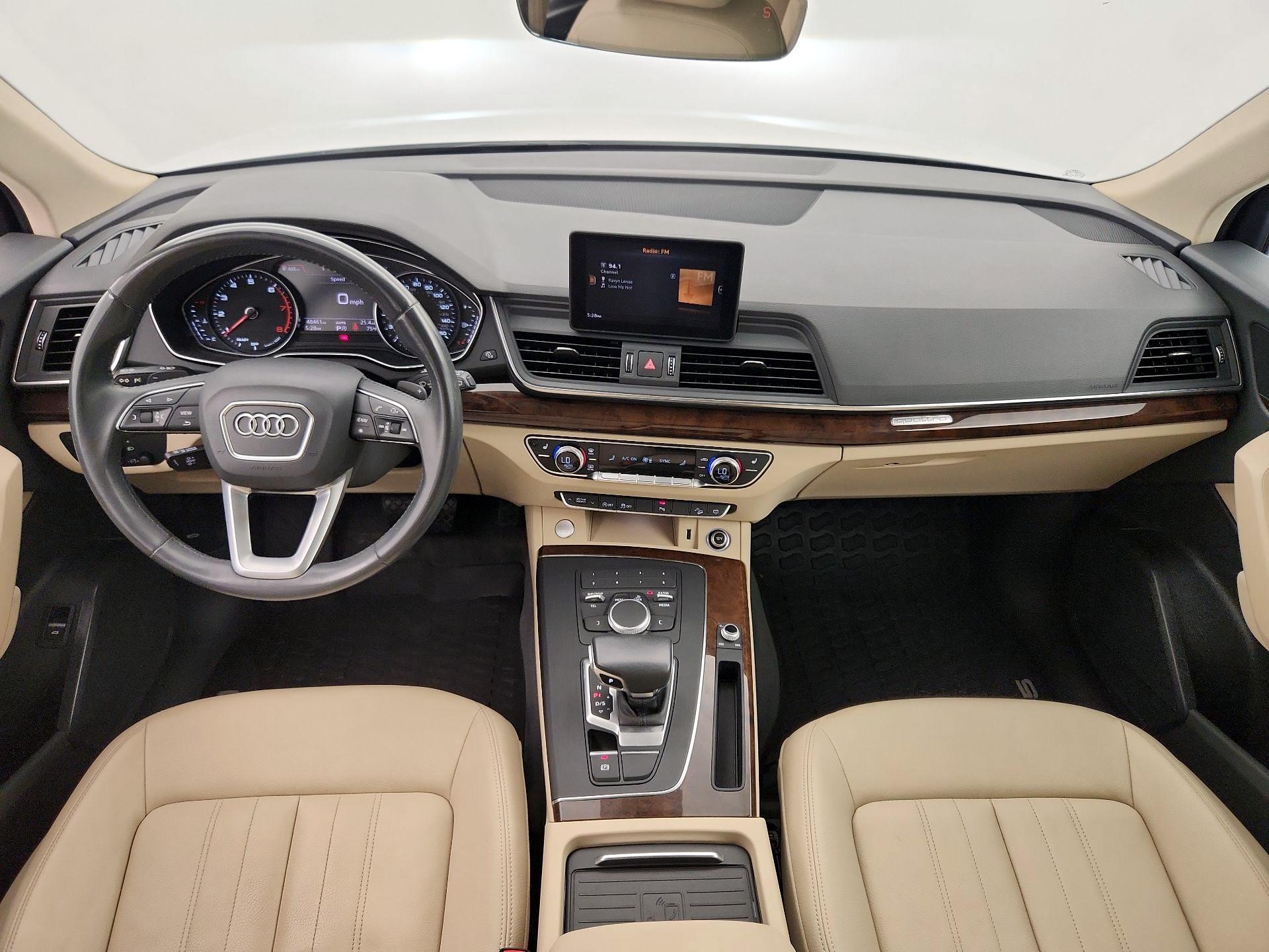 Thumbnail: 2020 Audi Q5 - 9