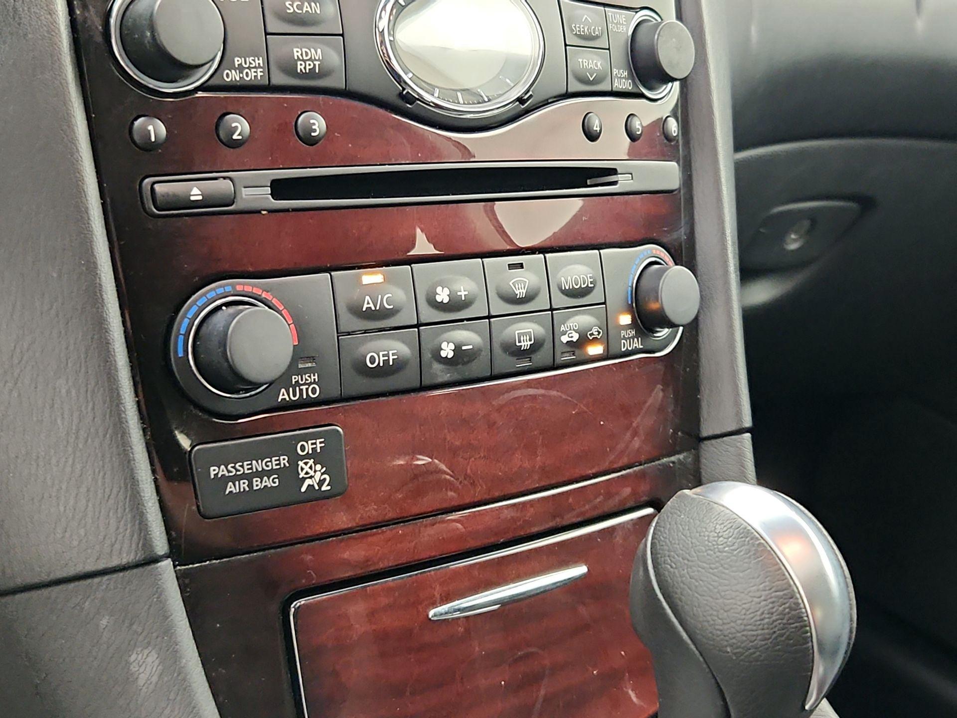 Thumbnail: 2016 INFINITI QX50 - 16