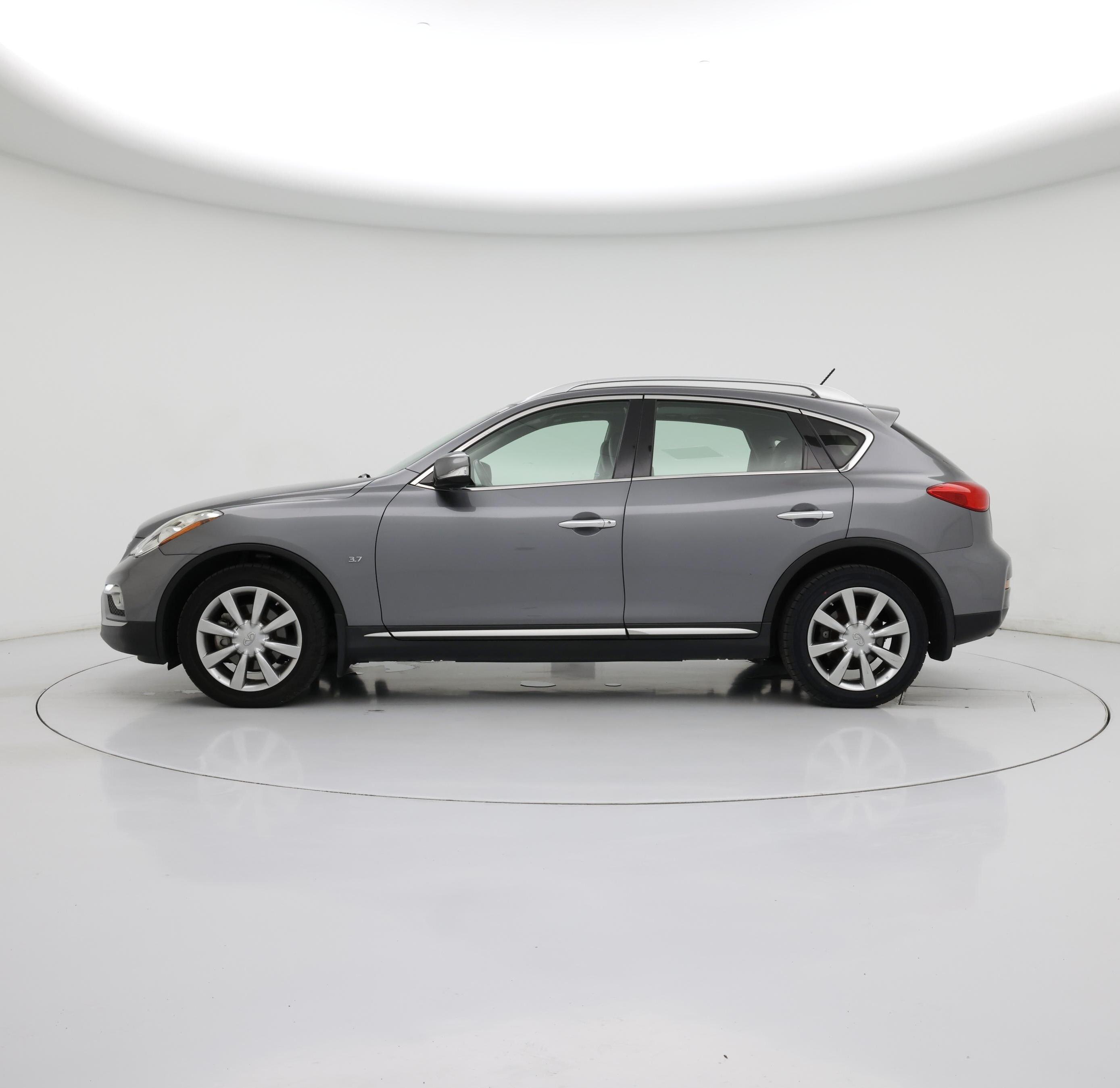 Thumbnail: 2016 INFINITI QX50 - 3