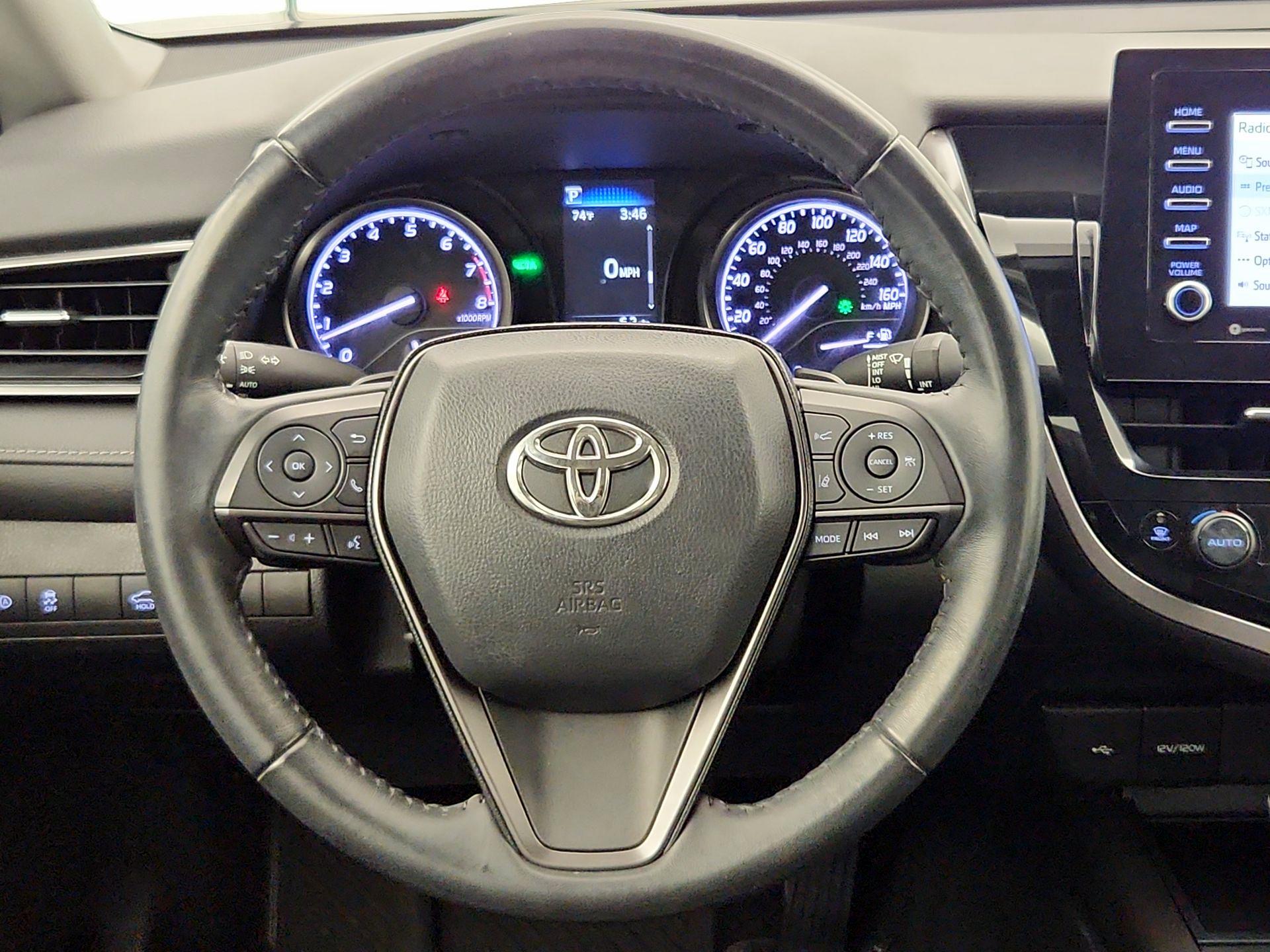 Thumbnail: 2022 Toyota Camry - 10