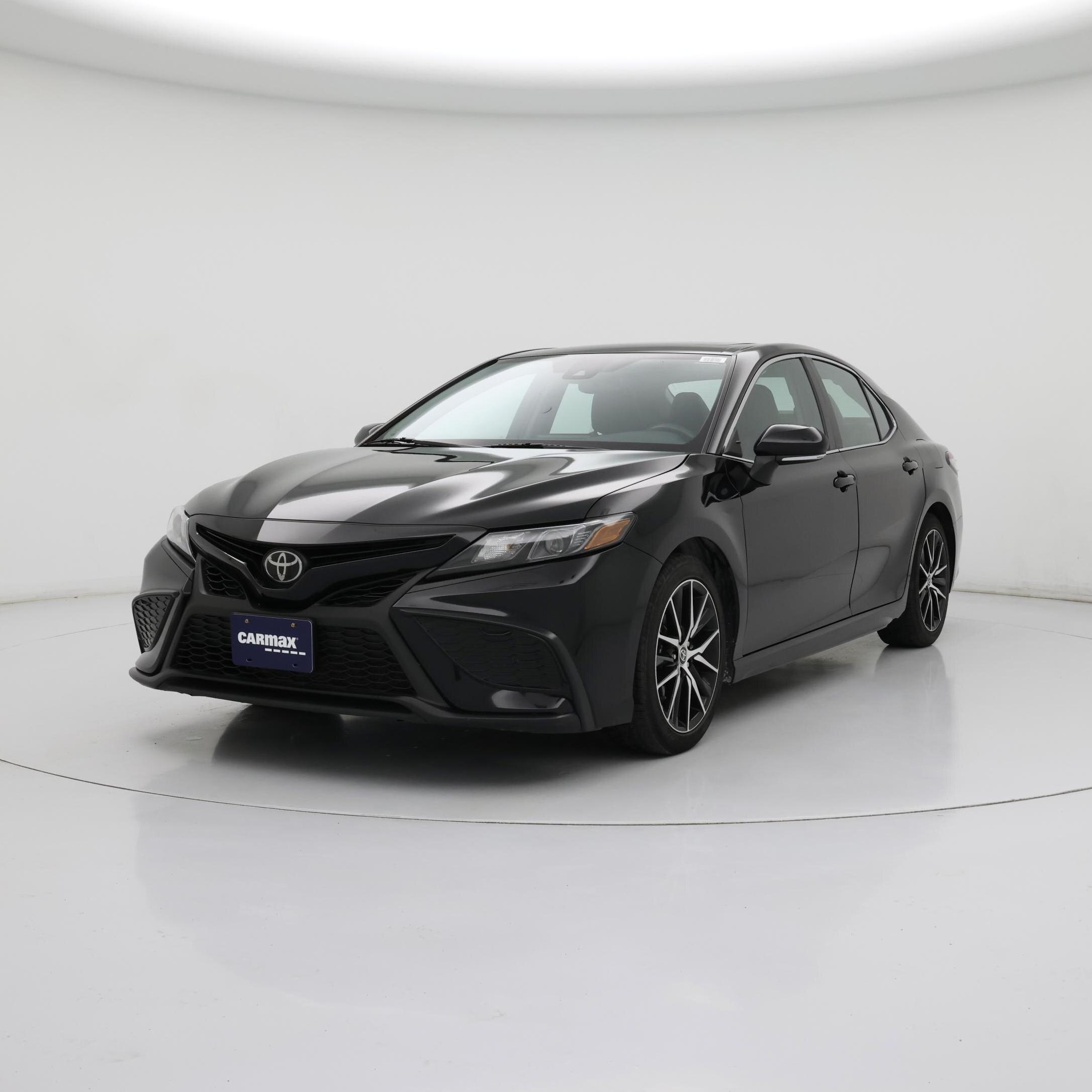 Thumbnail: 2022 Toyota Camry - 4