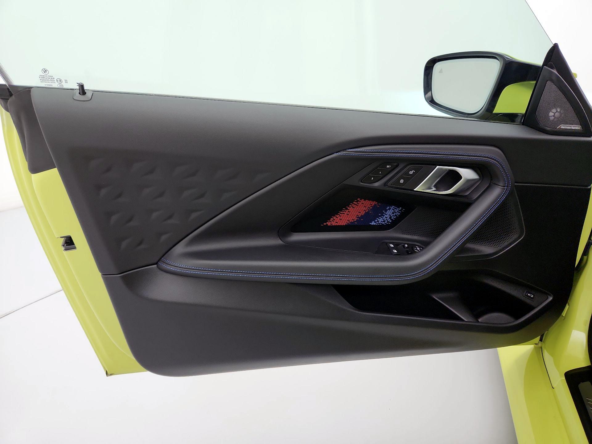 Thumbnail: 2025 BMW M2 - 12