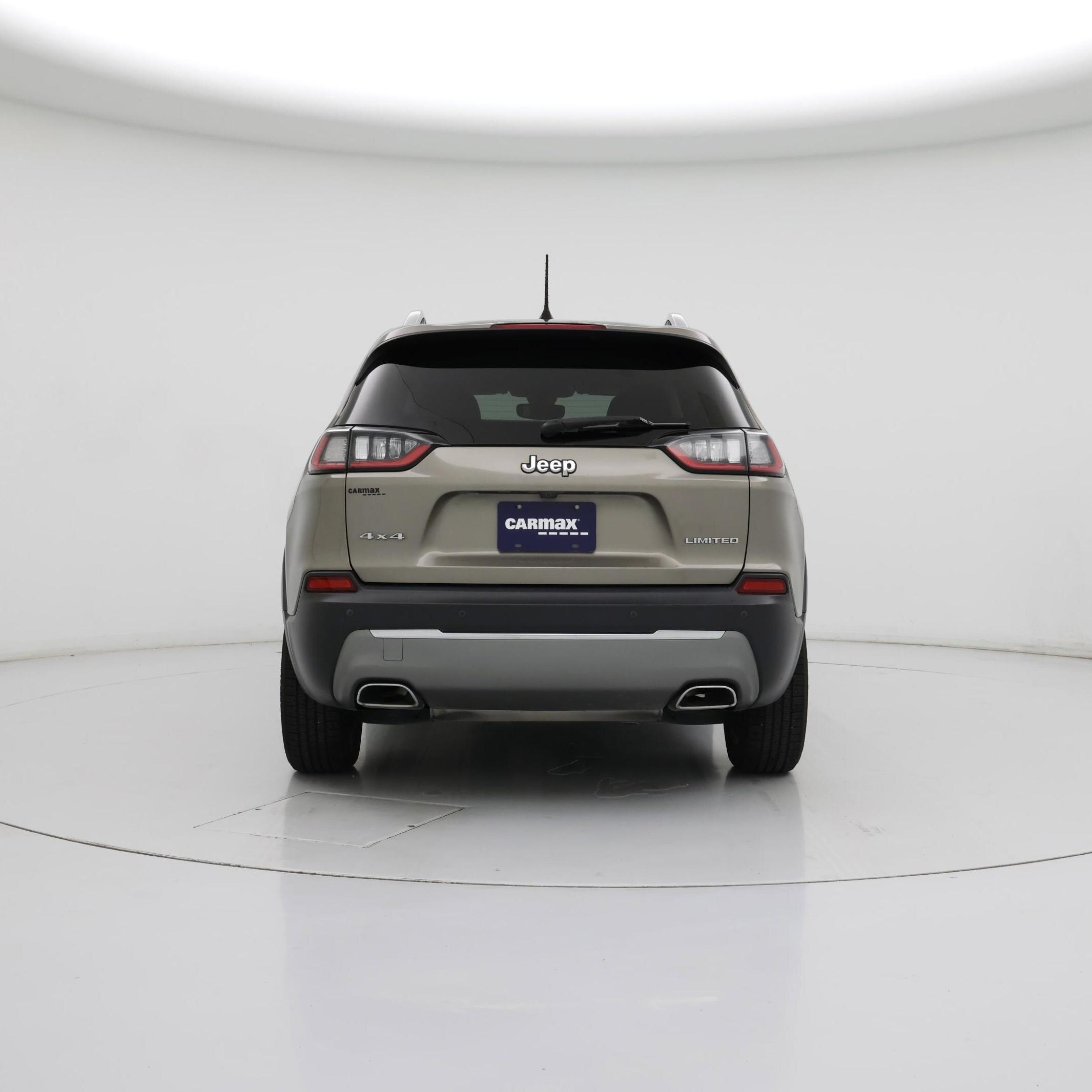 Thumbnail: 2019 Jeep Cherokee - 6
